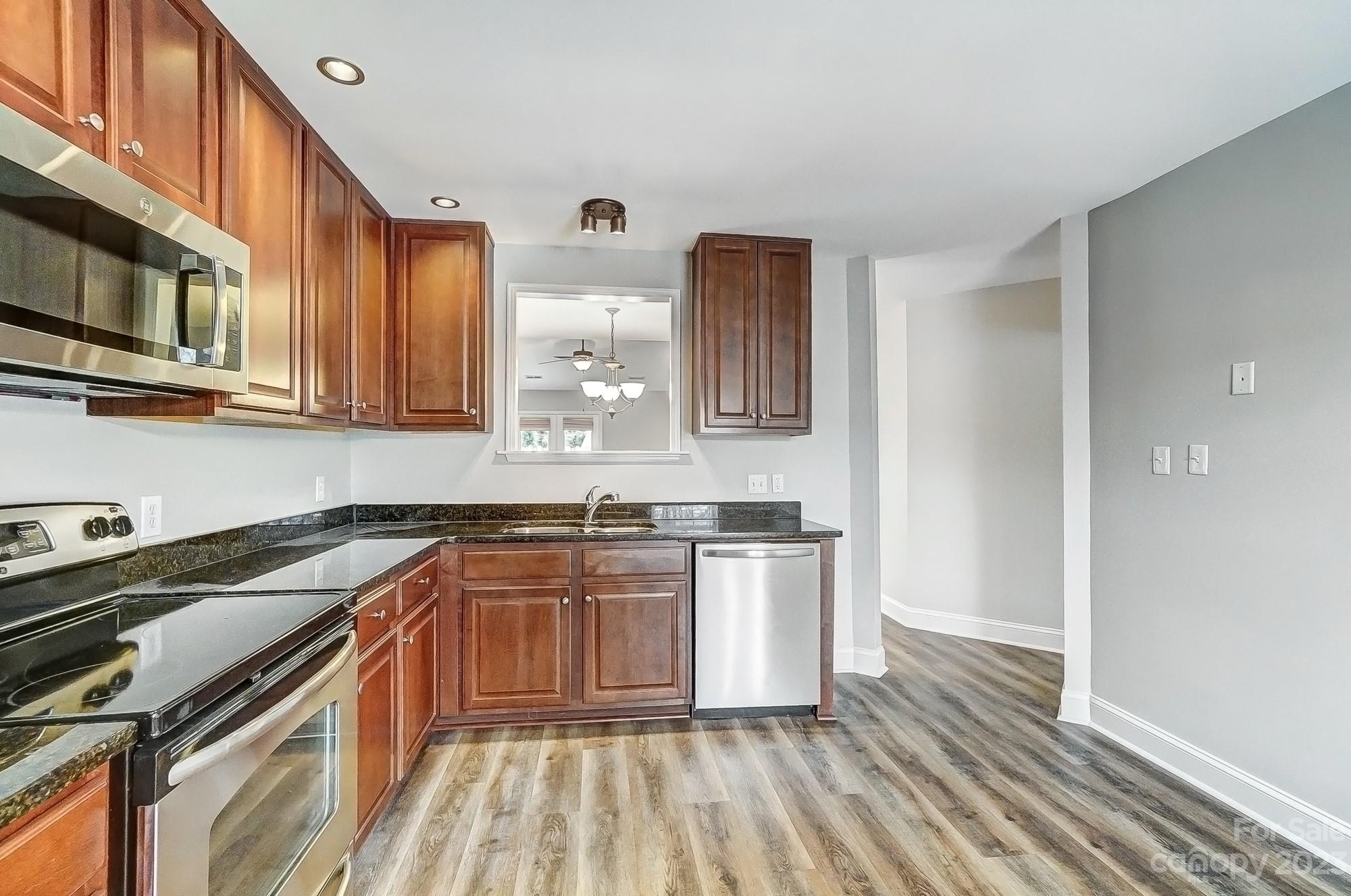 Fairlawn Villas - Residential