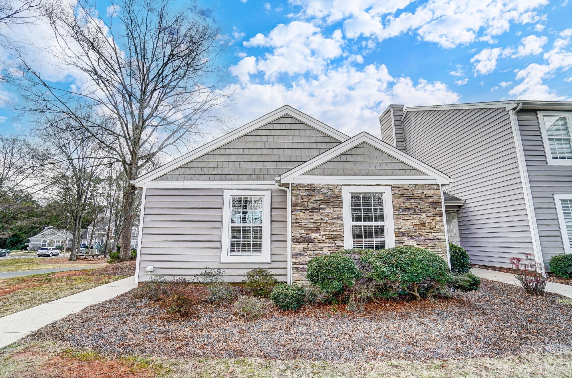 Fairlawn Villas - Residential