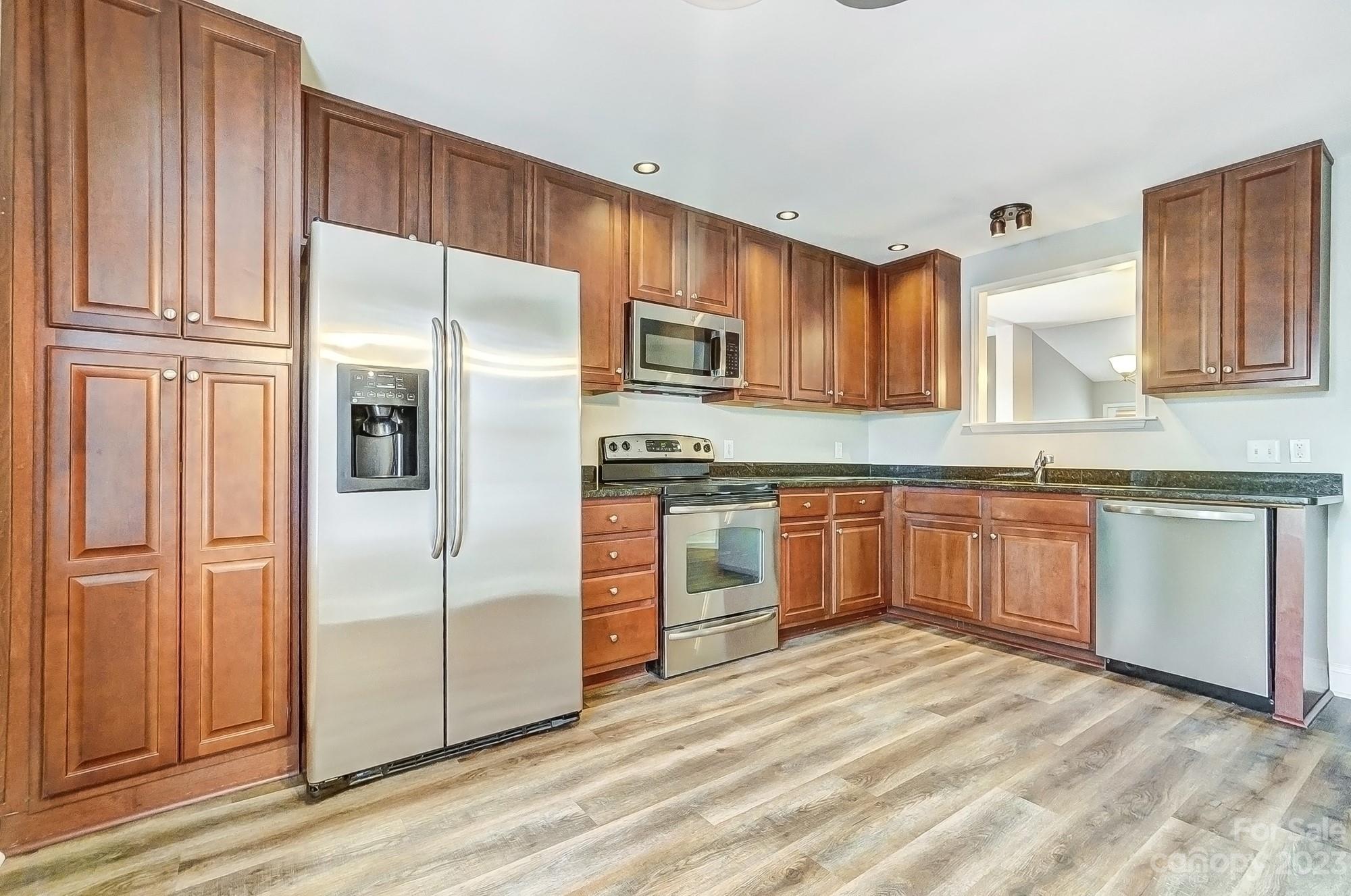 Fairlawn Villas - Residential