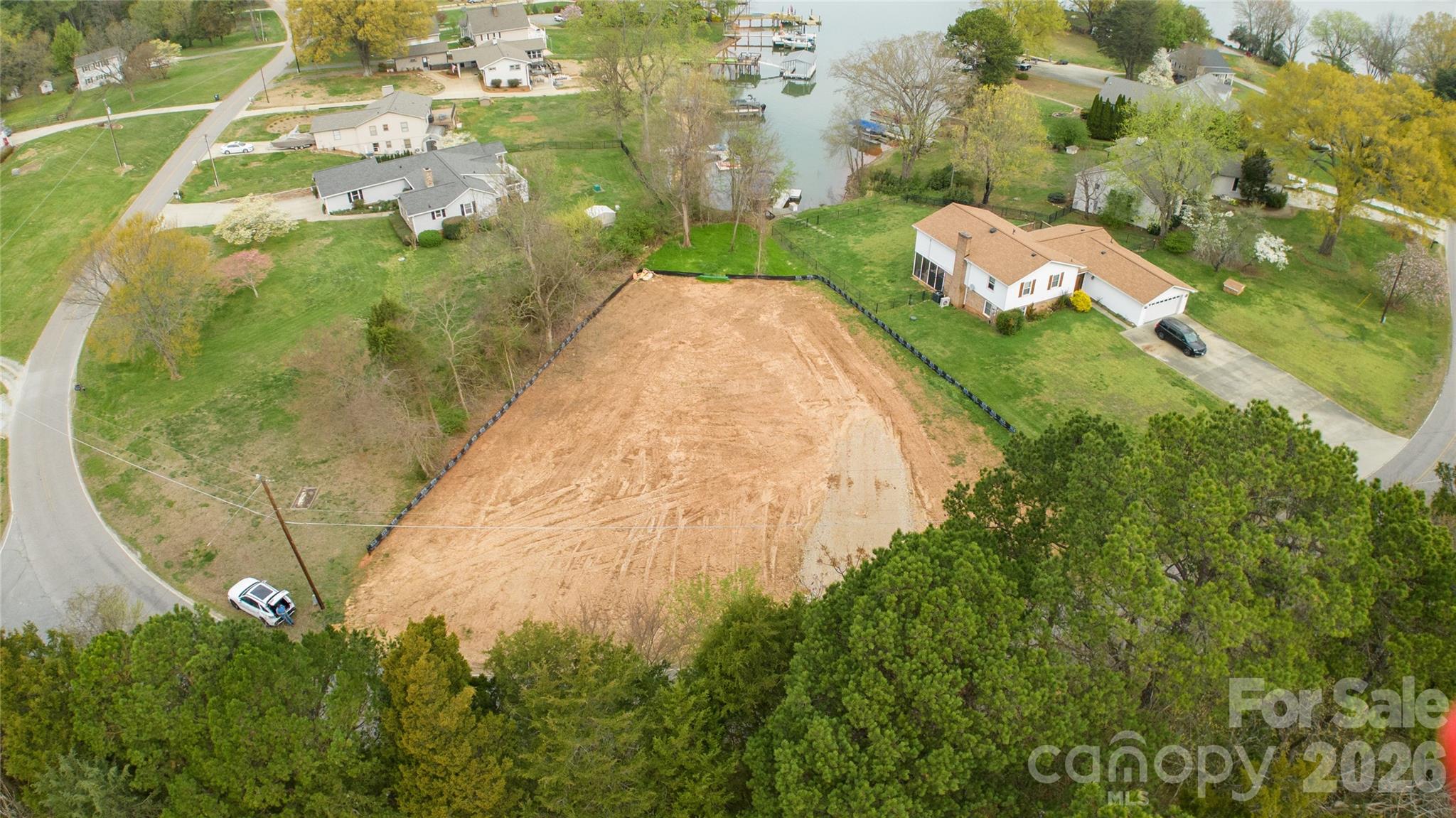 Lake Norman Bonanza - Land