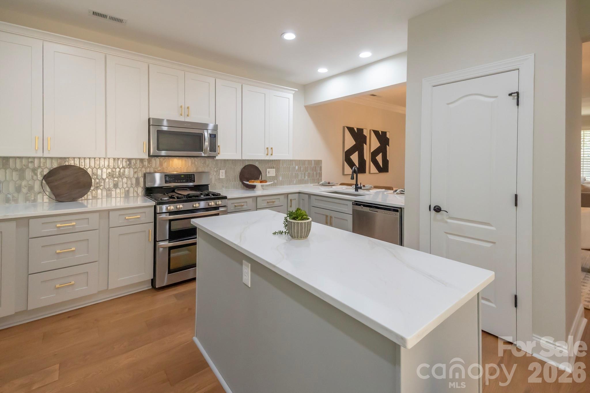 Bonnie Briar - Residential