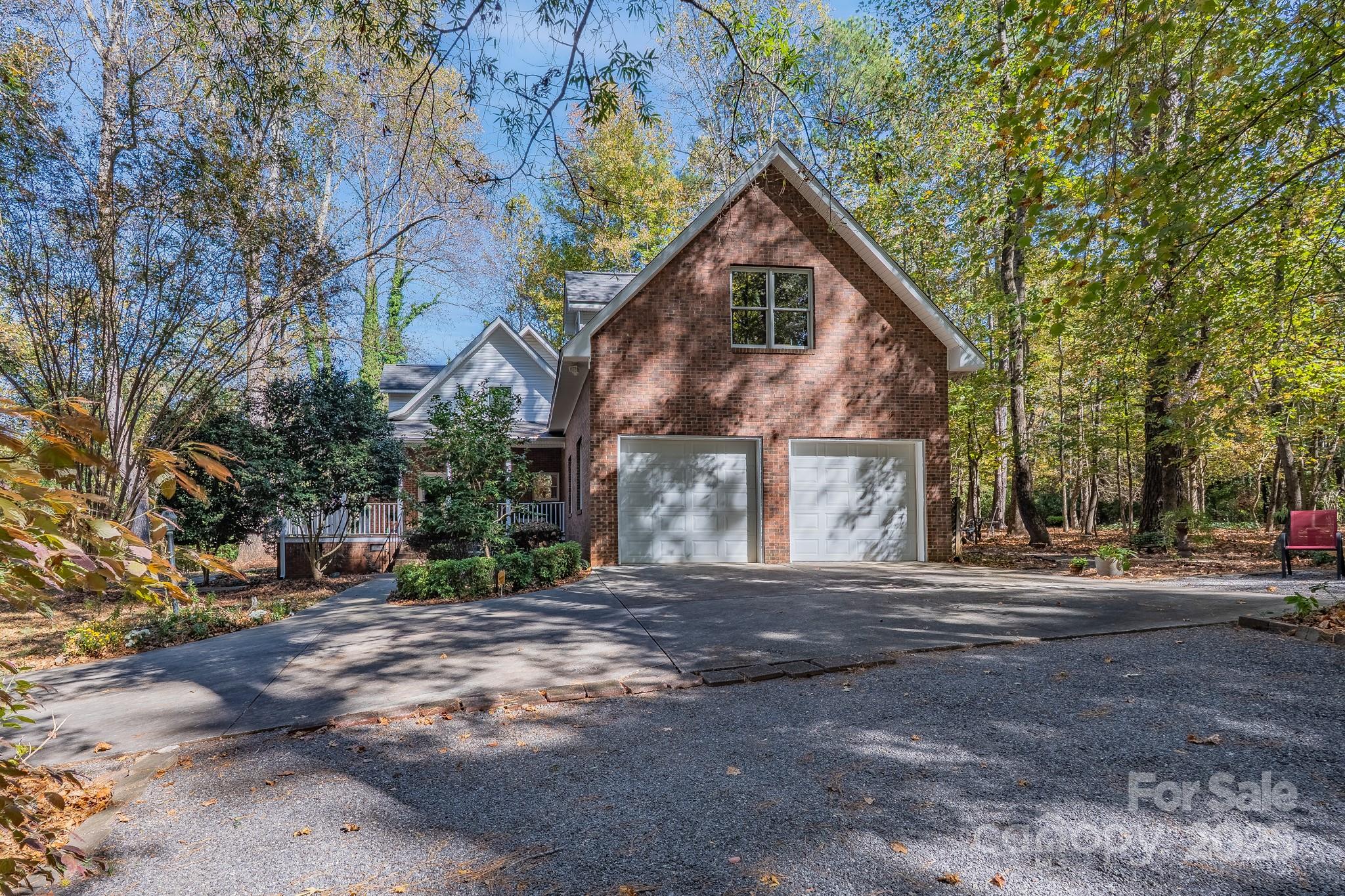 Meadow Lakes - Residential