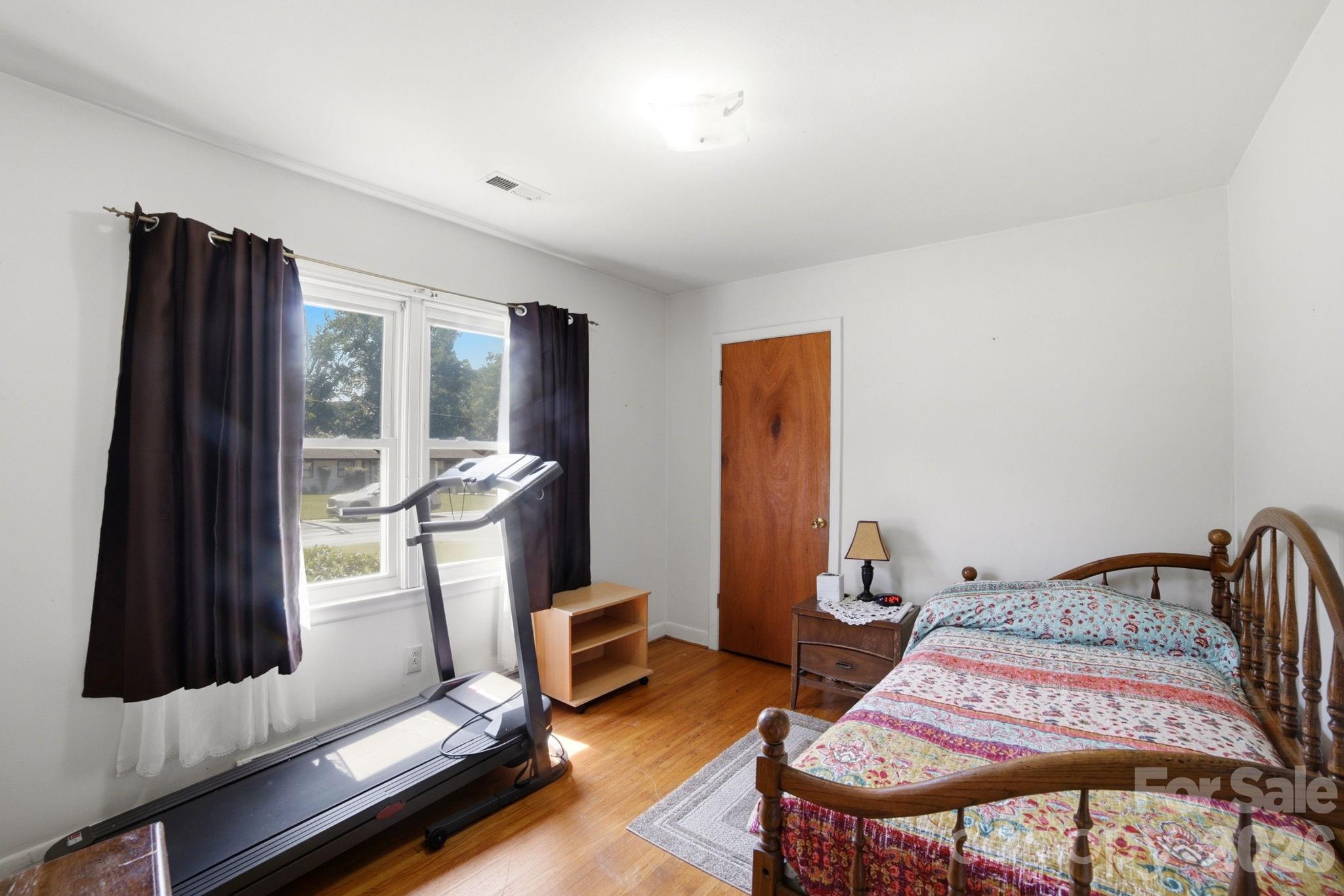 Pinecroft - Residential