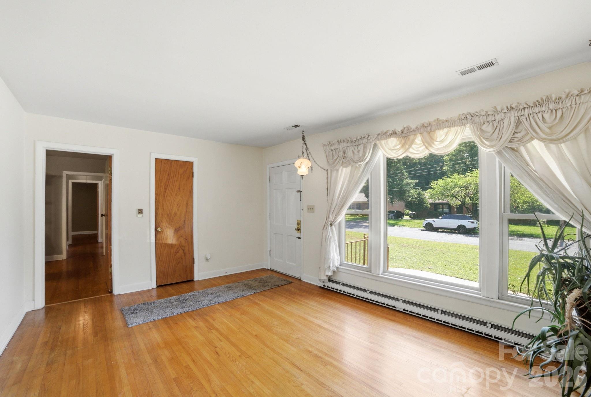 Pinecroft - Residential