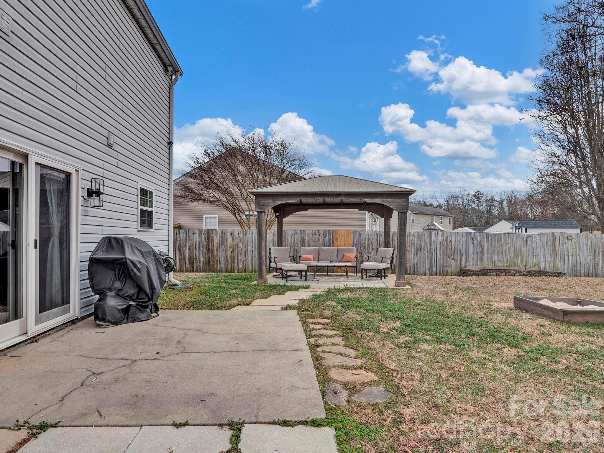 Arbor Glen - Residential