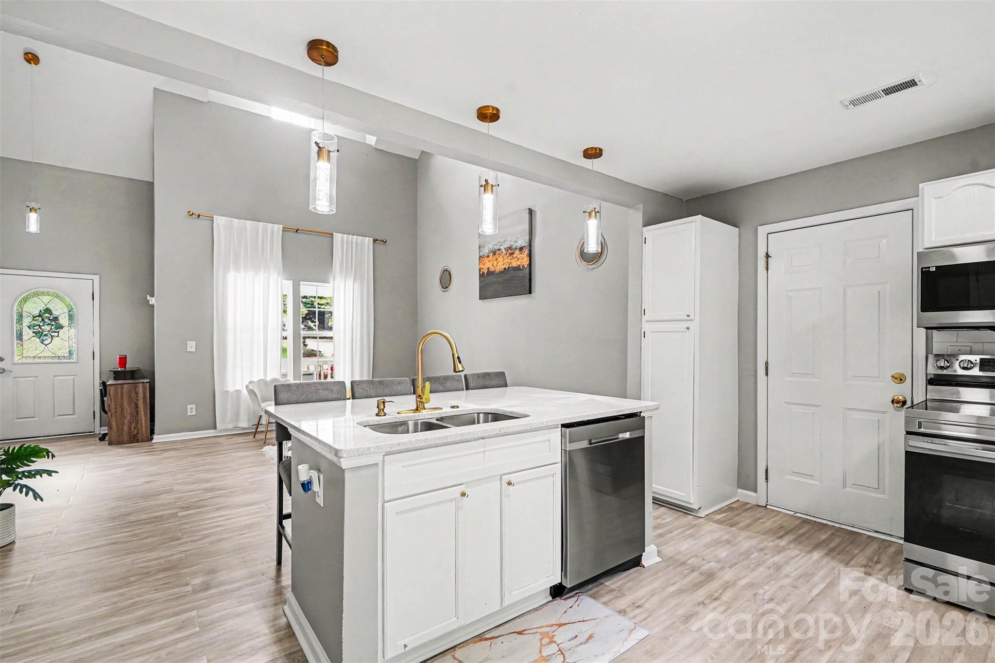 Steele Meadows - Residential