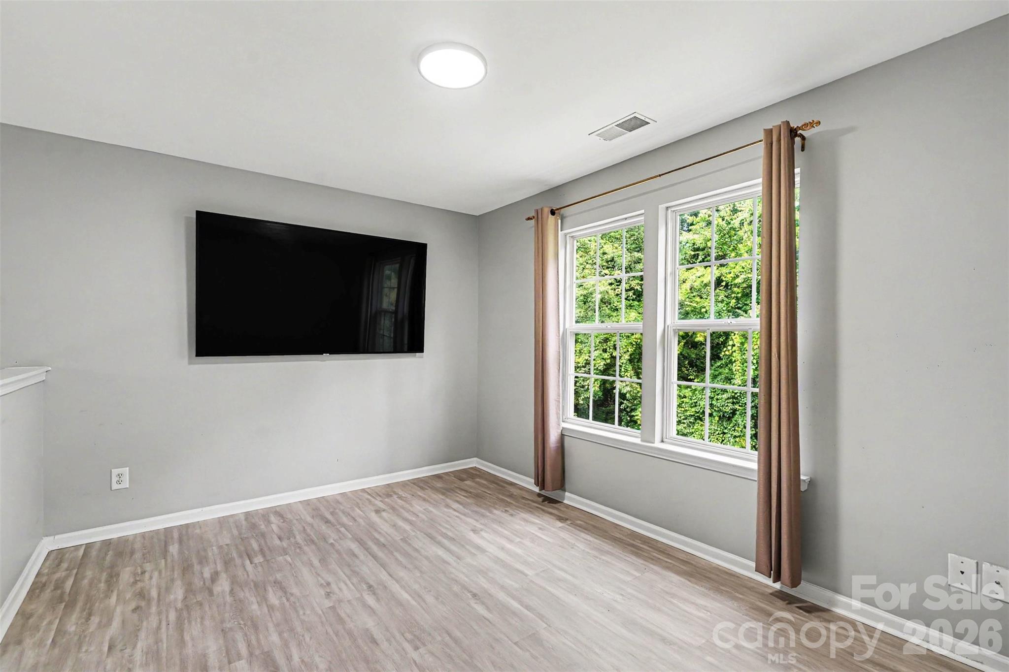 Steele Meadows - Residential