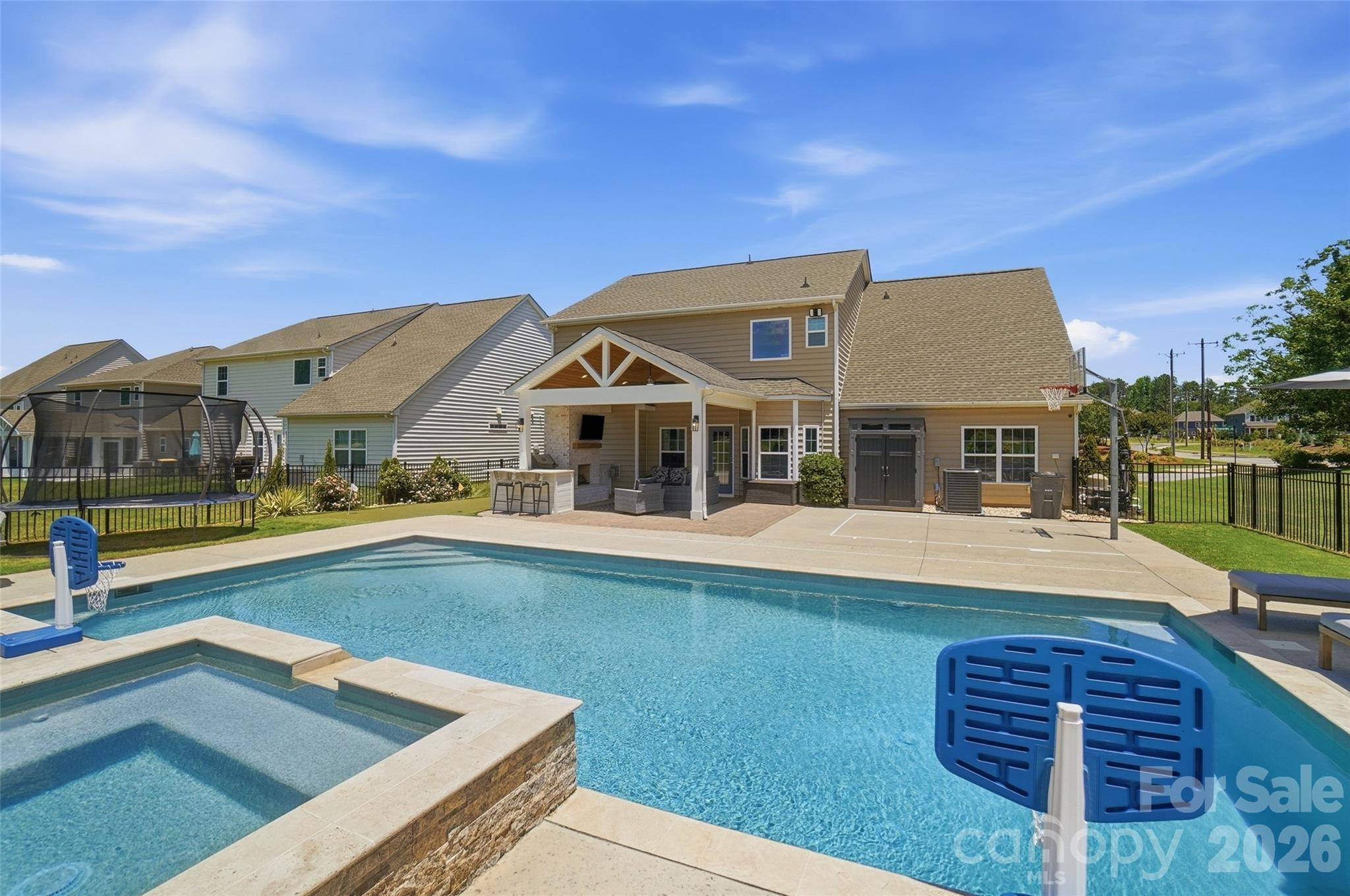 Waterford on the Rocky River - Residential
