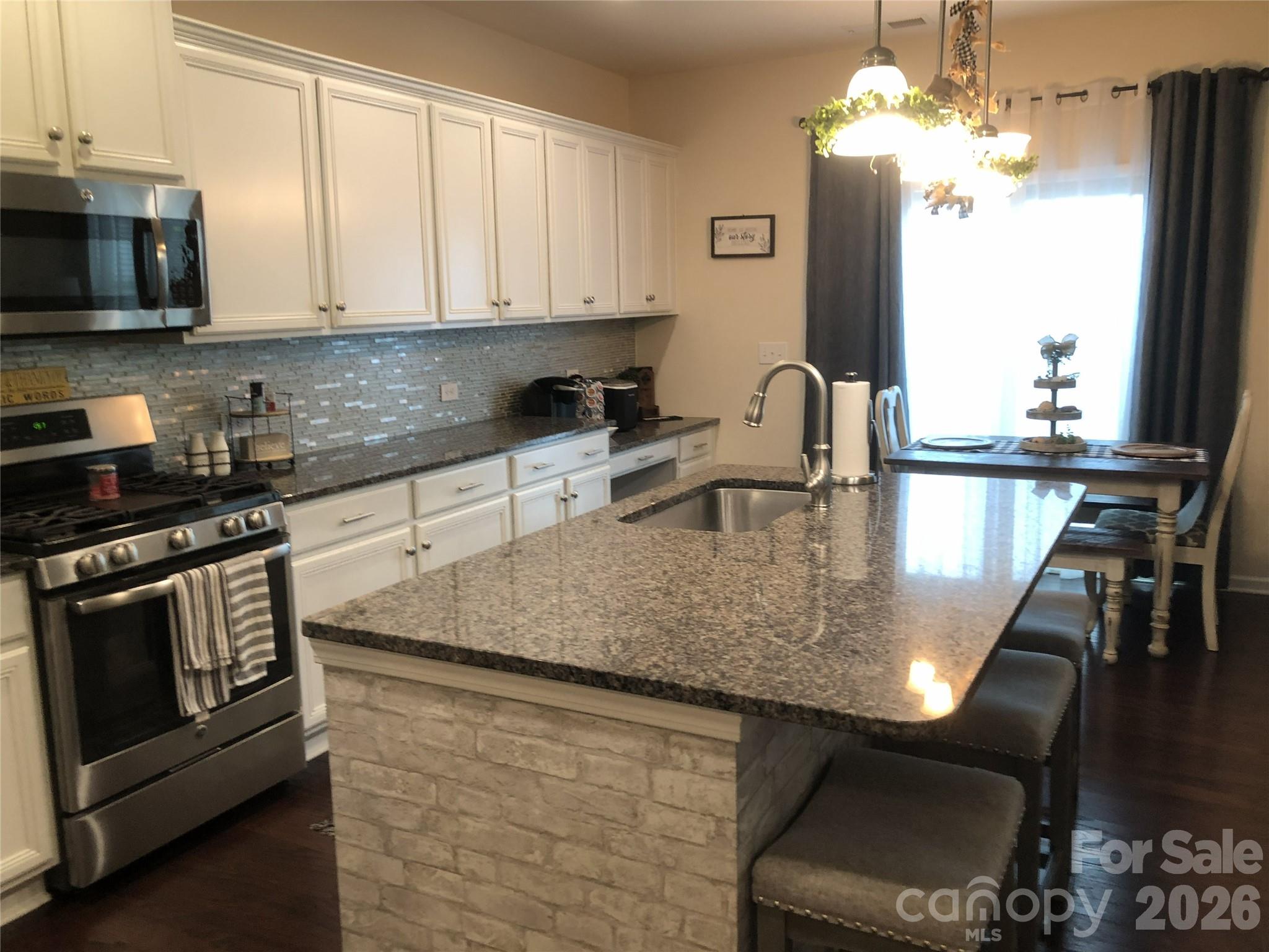 Cameron Creek - Residential