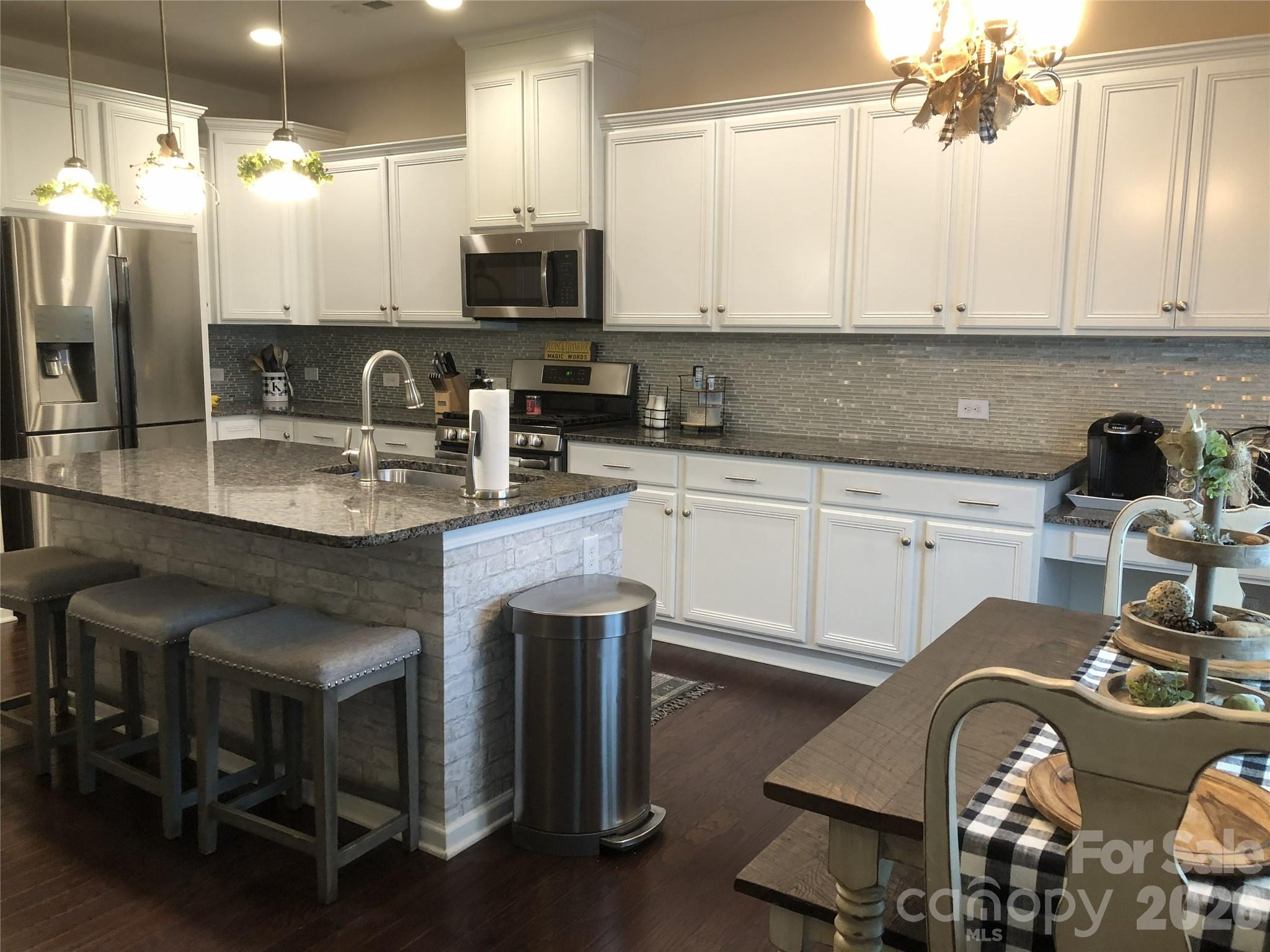 Cameron Creek - Residential