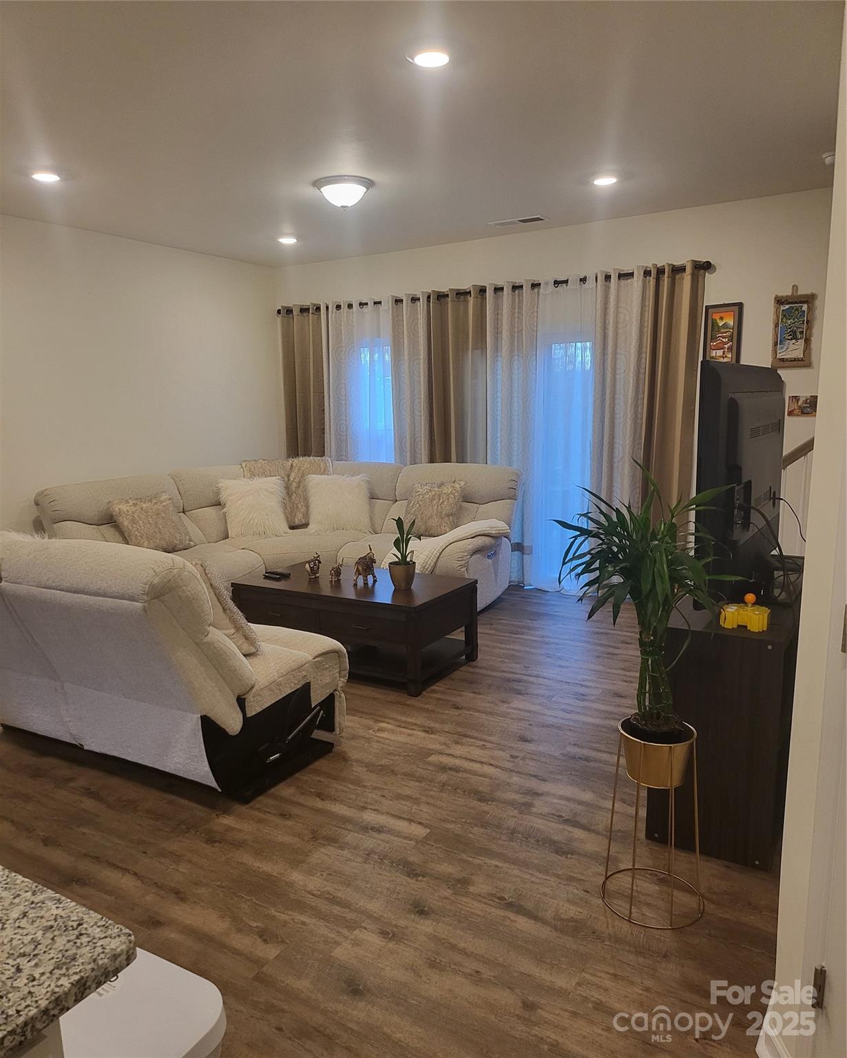 Kellerton Place - Residential