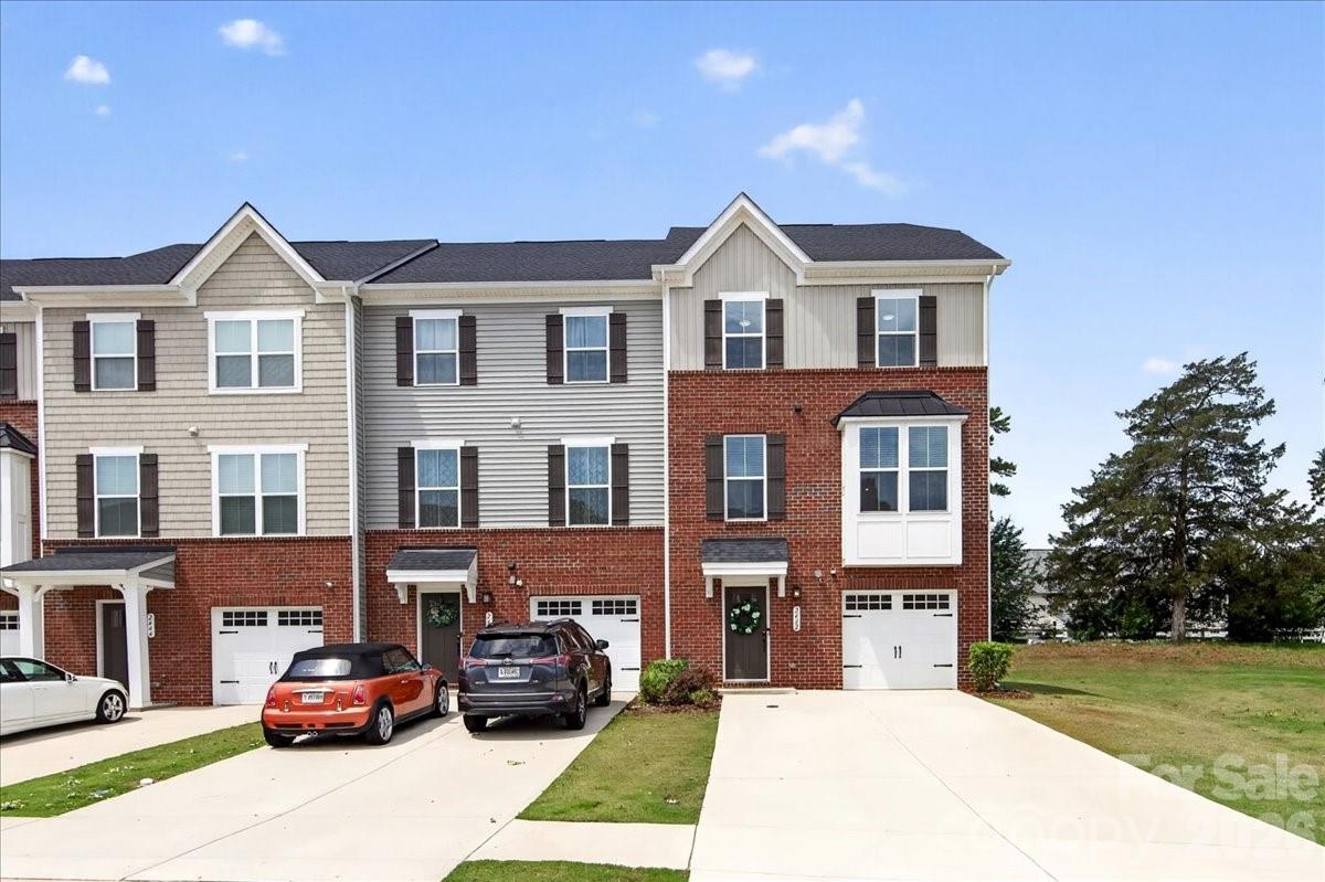 Grantham Place - Residential