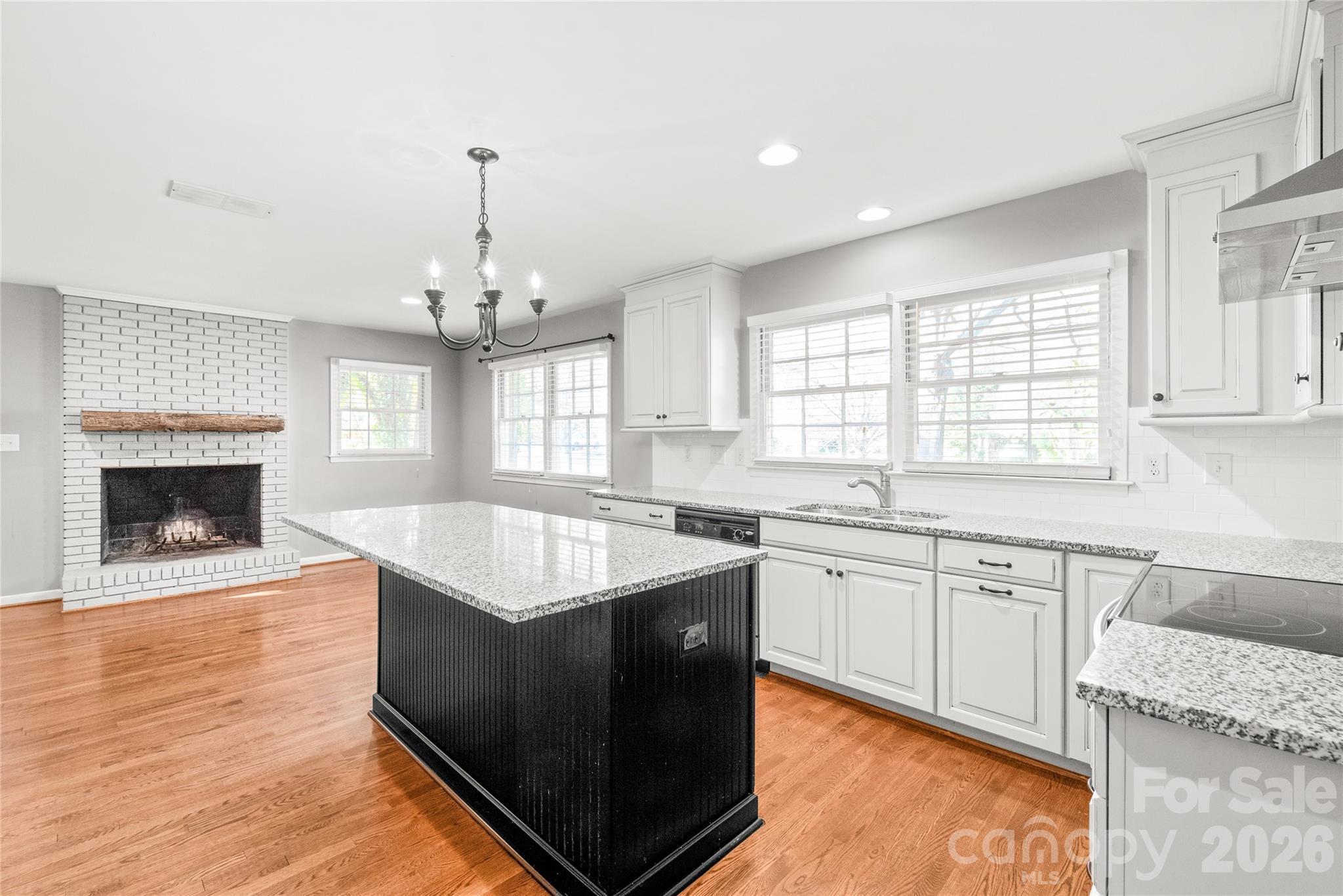 Queens Grant - Residential
