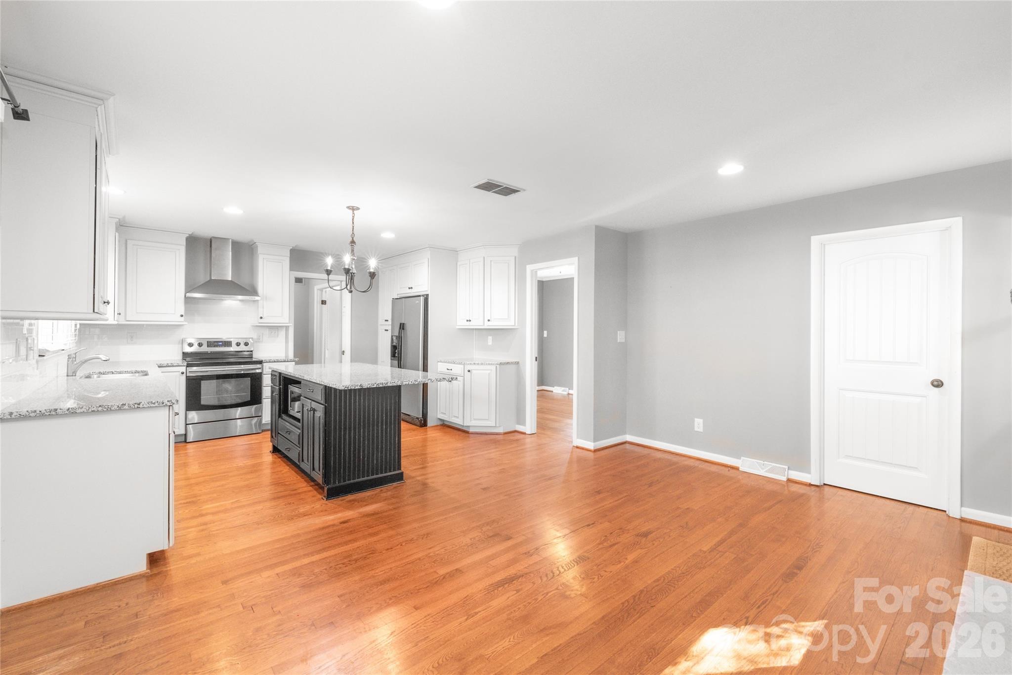 Queens Grant - Residential