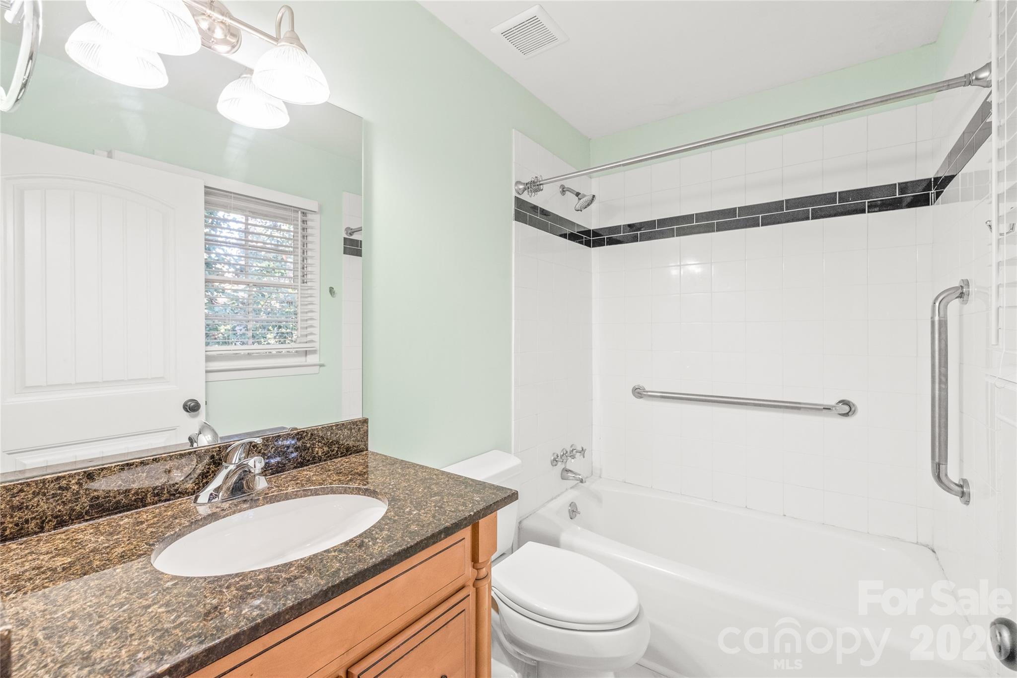 Queens Grant - Residential