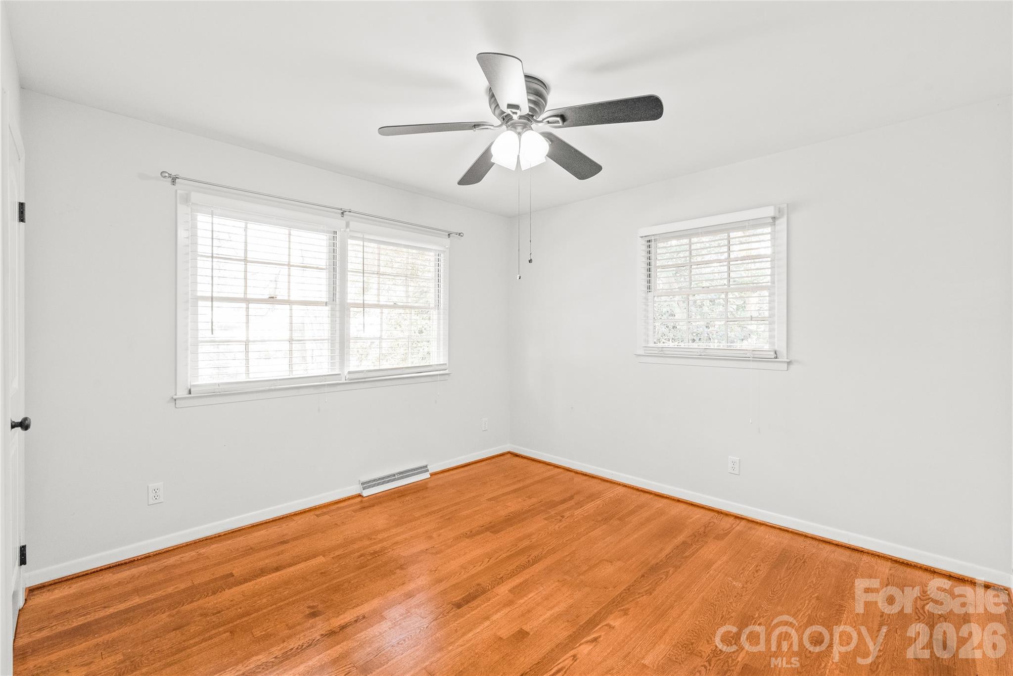 Queens Grant - Residential