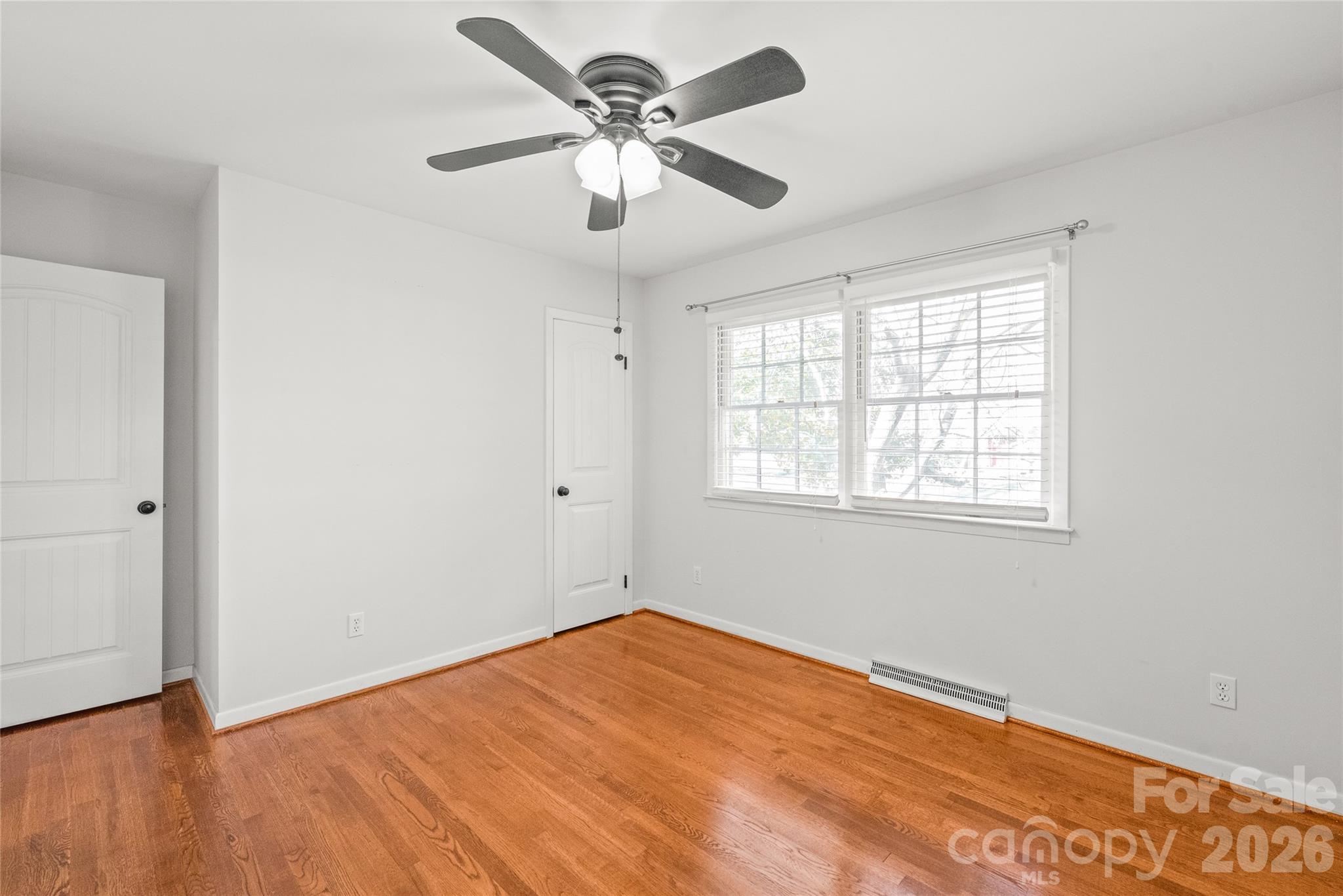 Queens Grant - Residential