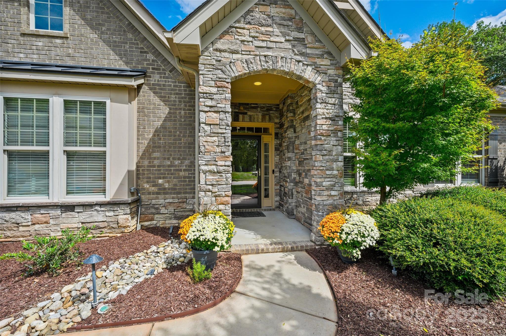 Barber Rock - Residential