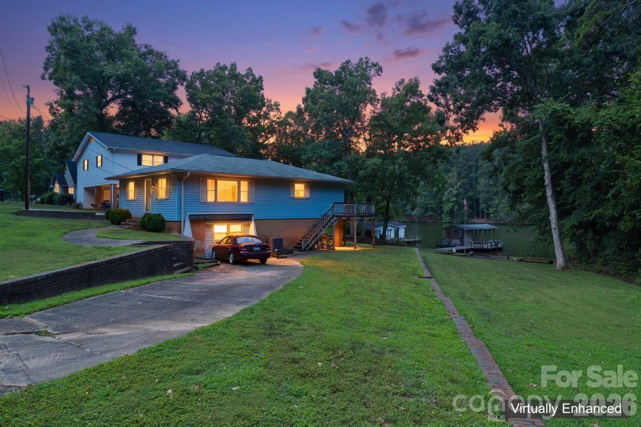 Country Club Estates - Residential