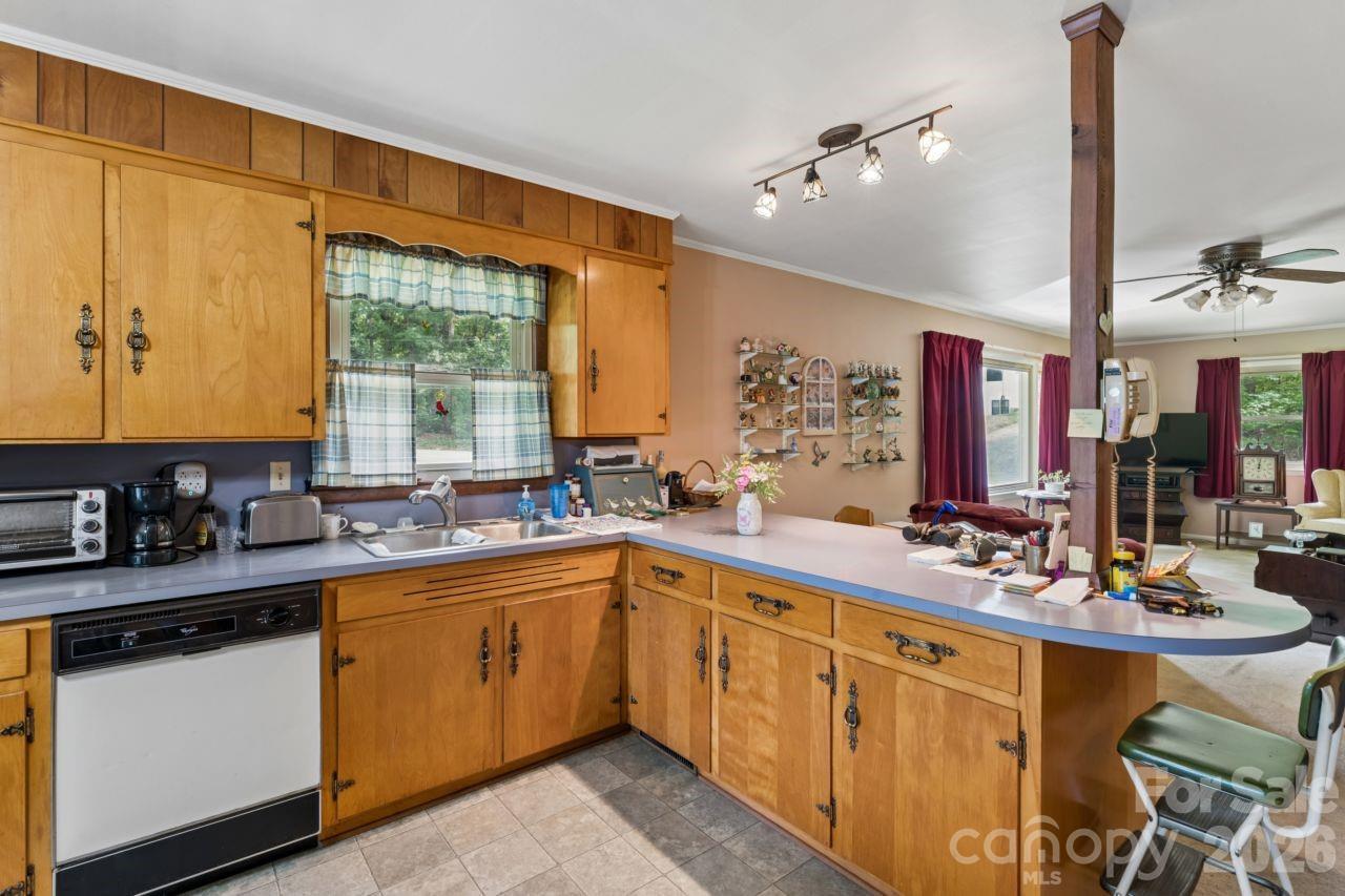 Country Club Estates - Residential