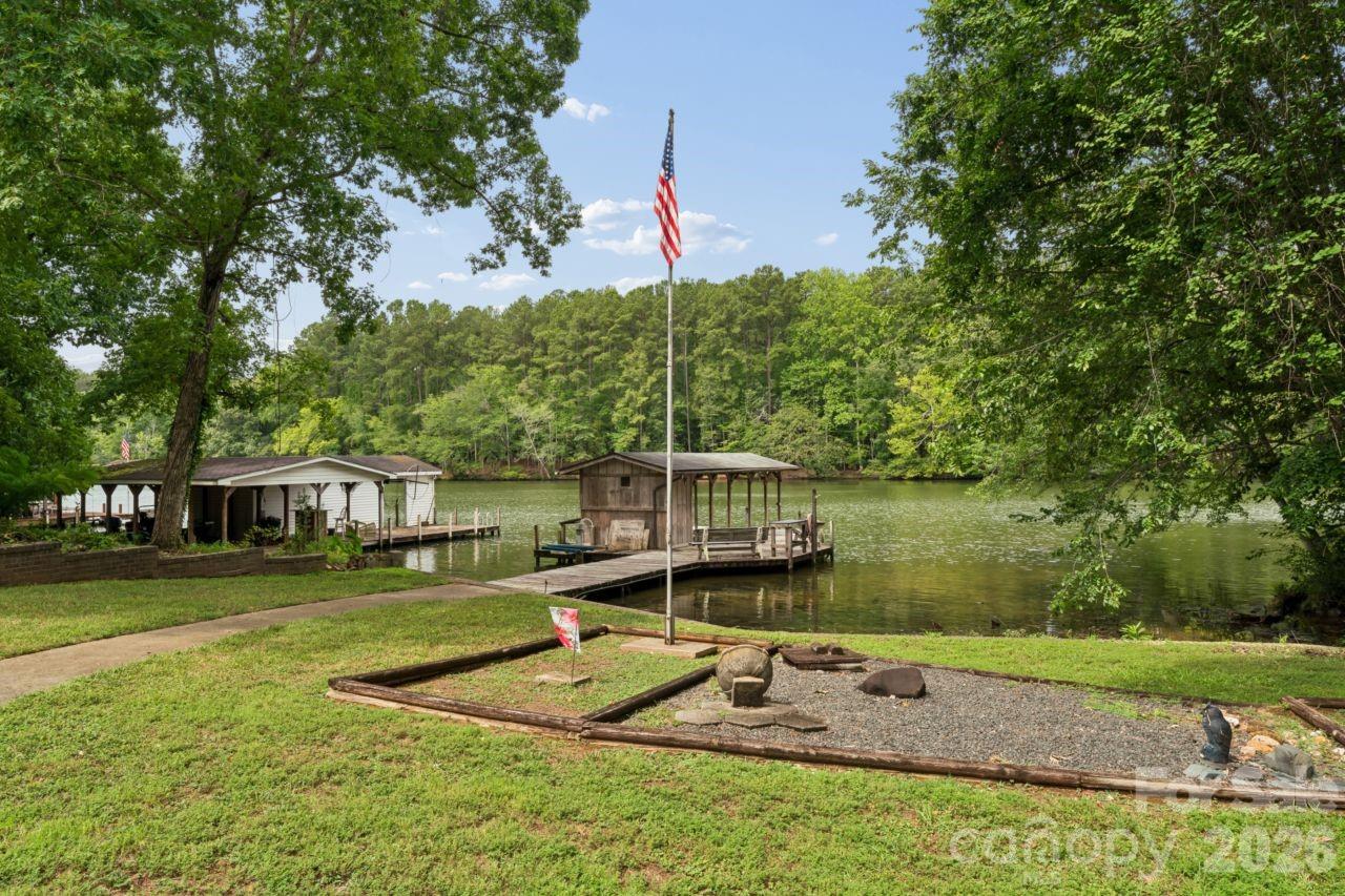 Country Club Estates - Residential