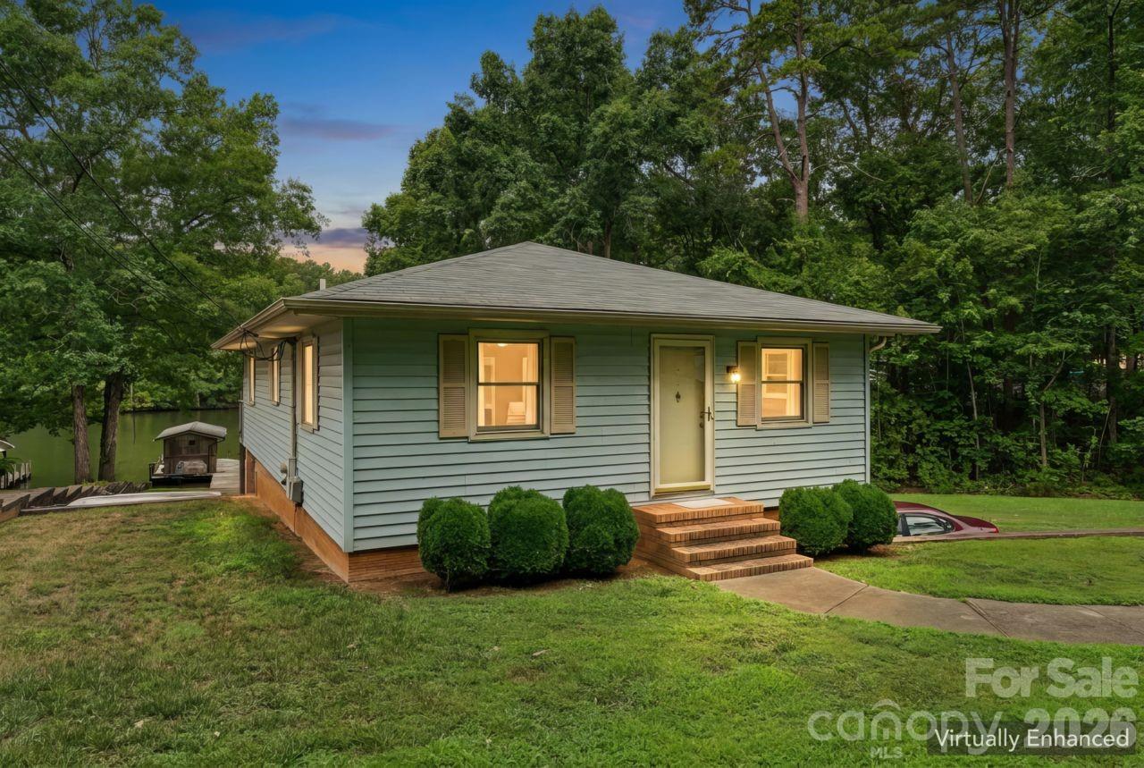 Country Club Estates - Residential