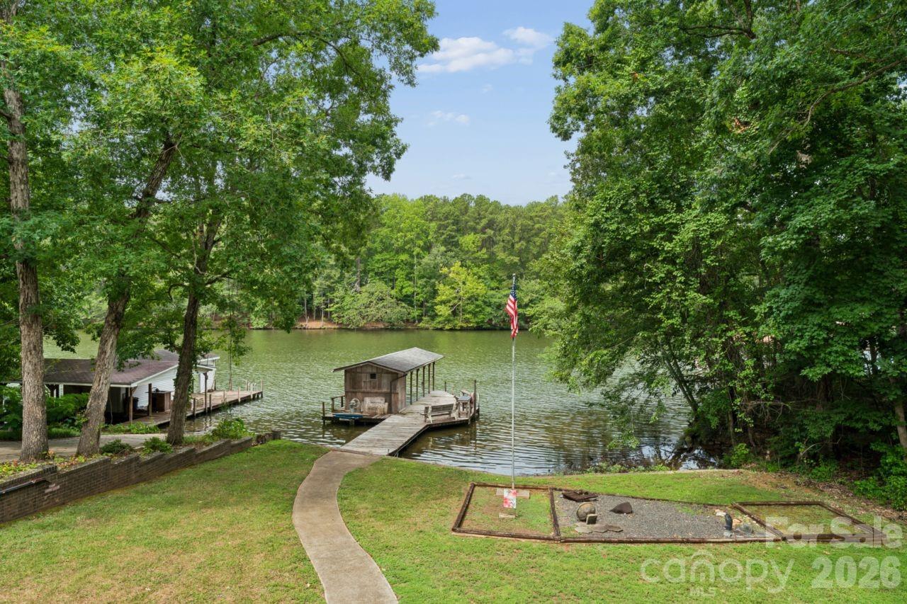 Country Club Estates - Residential