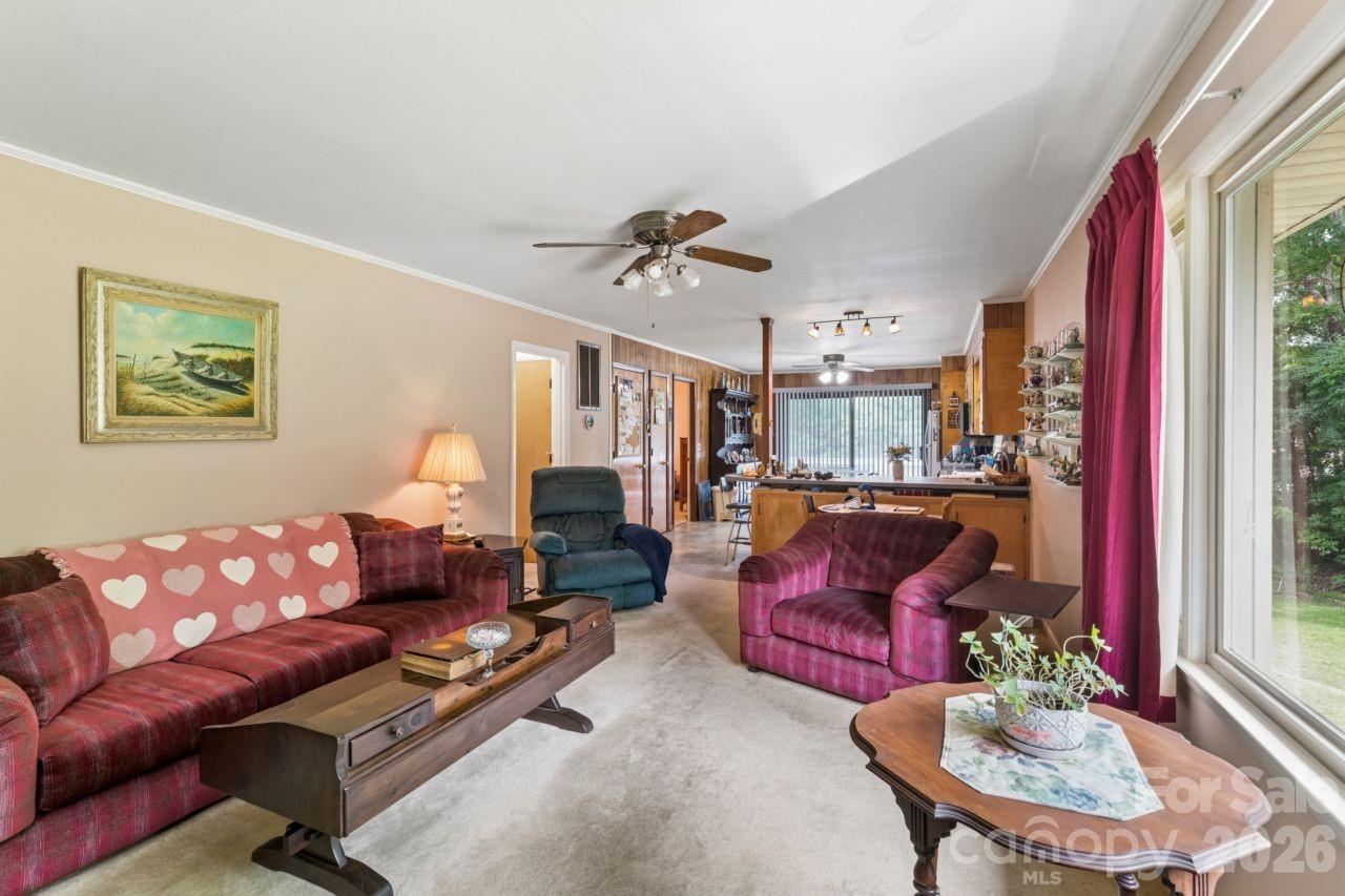 Country Club Estates - Residential