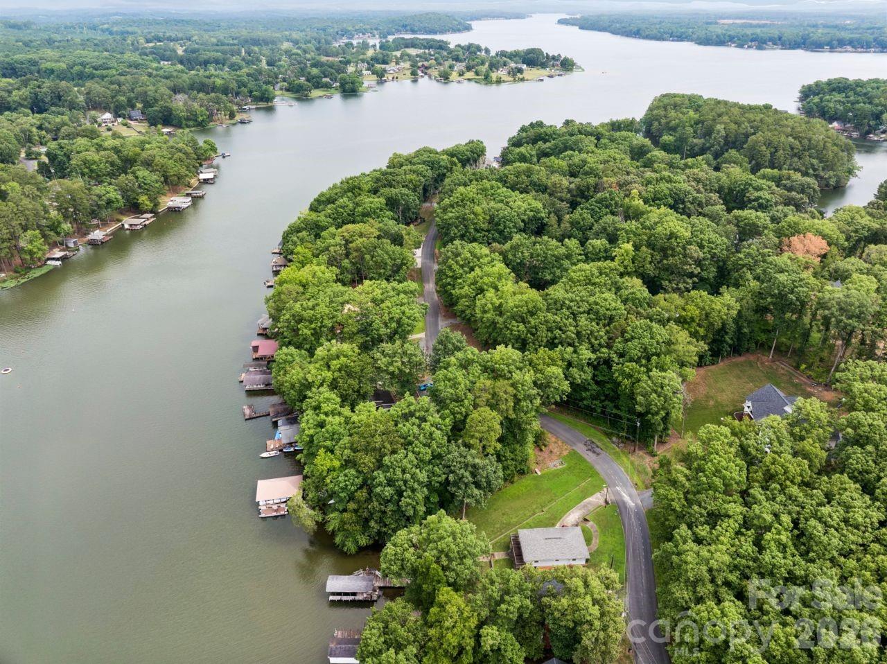 Country Club Estates - Residential