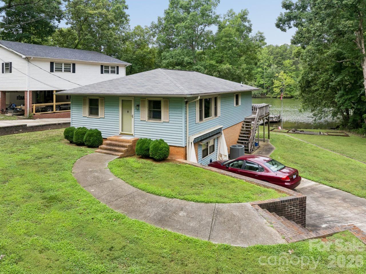 Country Club Estates - Residential
