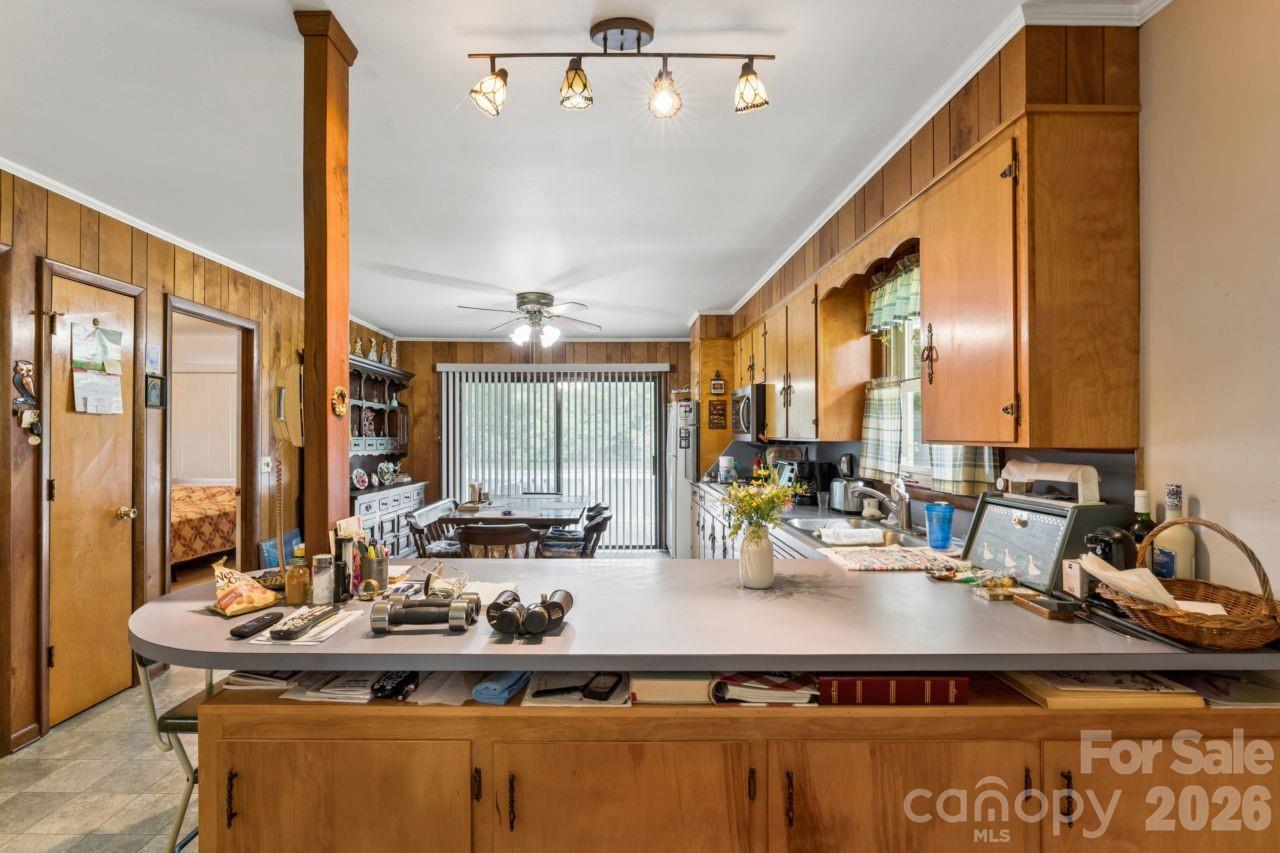 Country Club Estates - Residential