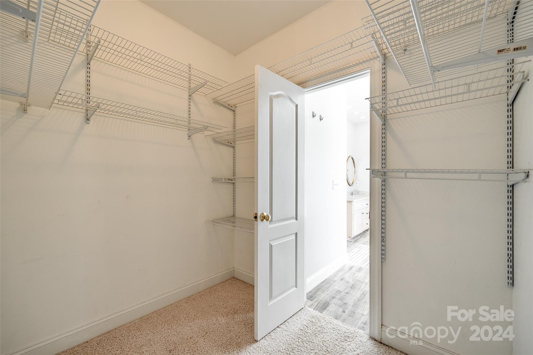 Country Club Estates - Residential