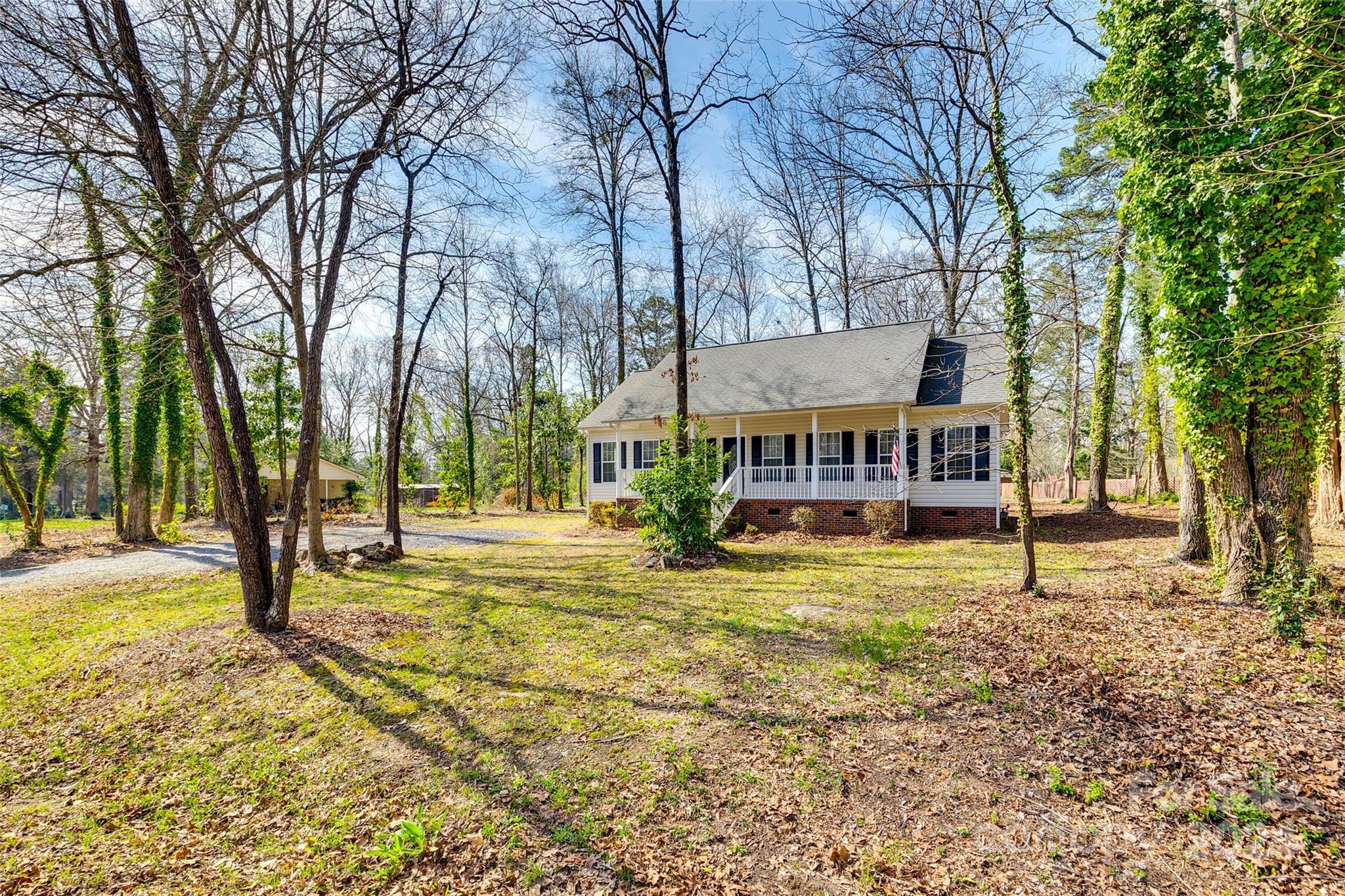 Country Club Estates - Residential