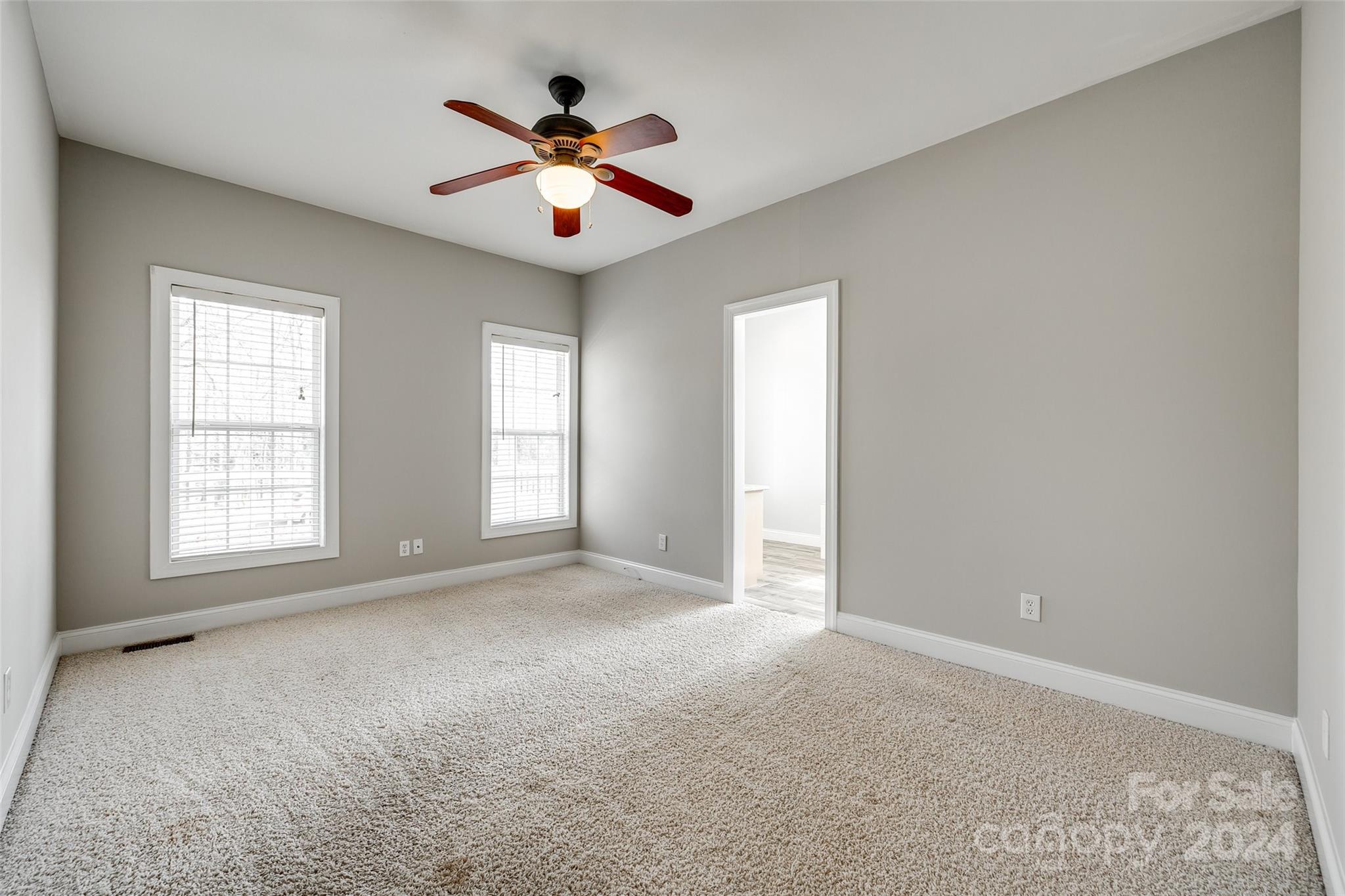 Country Club Estates - Residential
