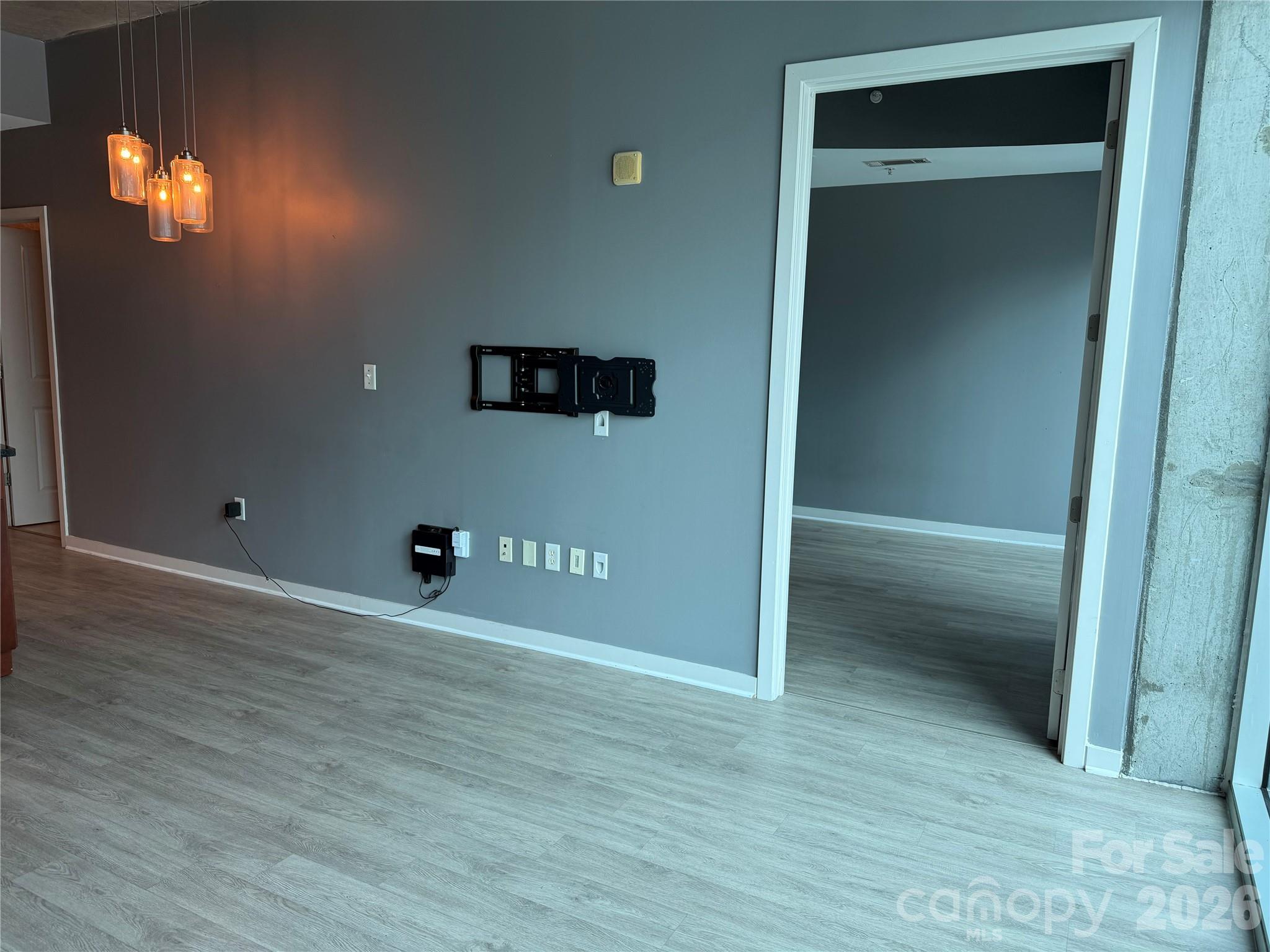 Avenue Condominiums - Residential