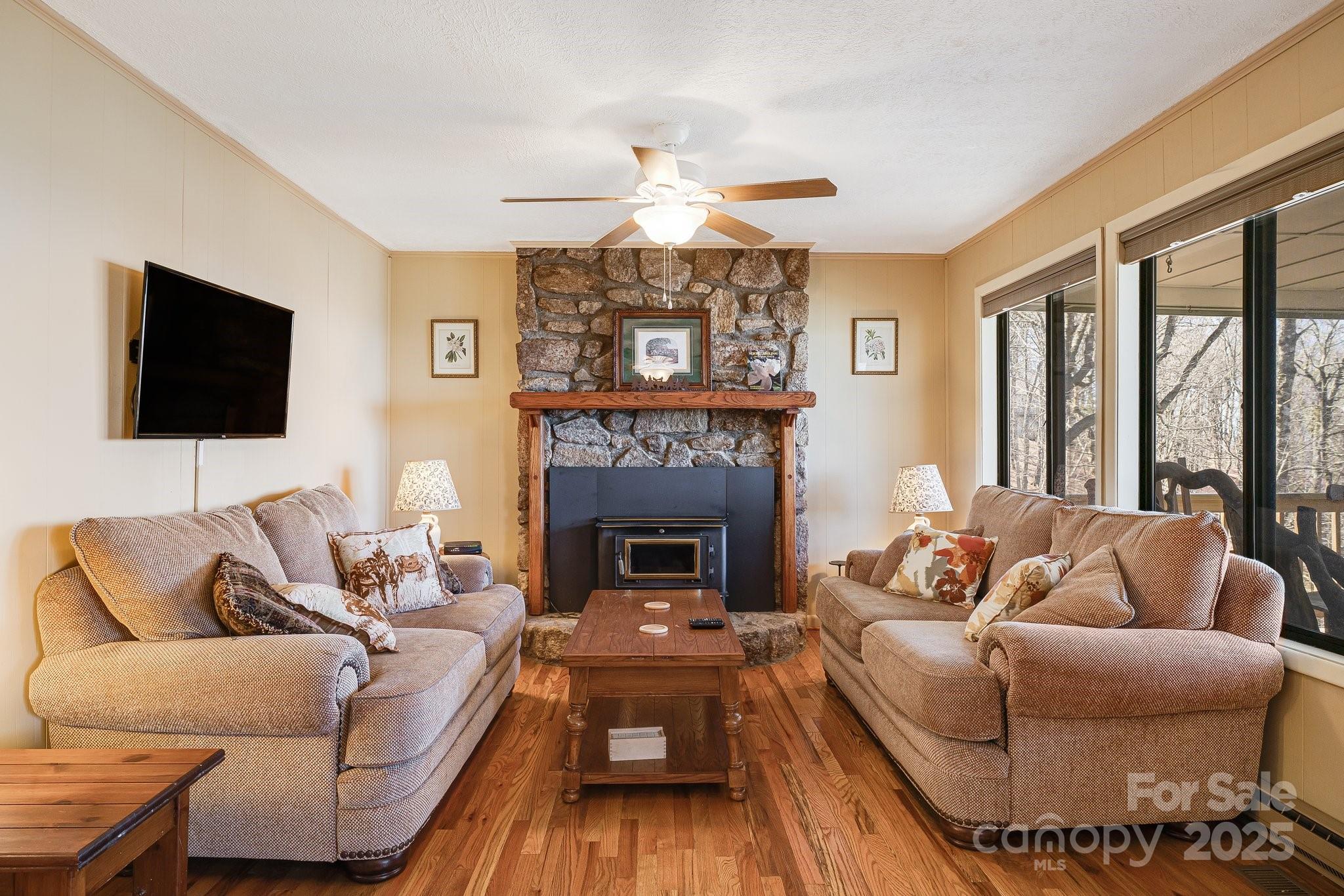Wolf Laurel - Residential