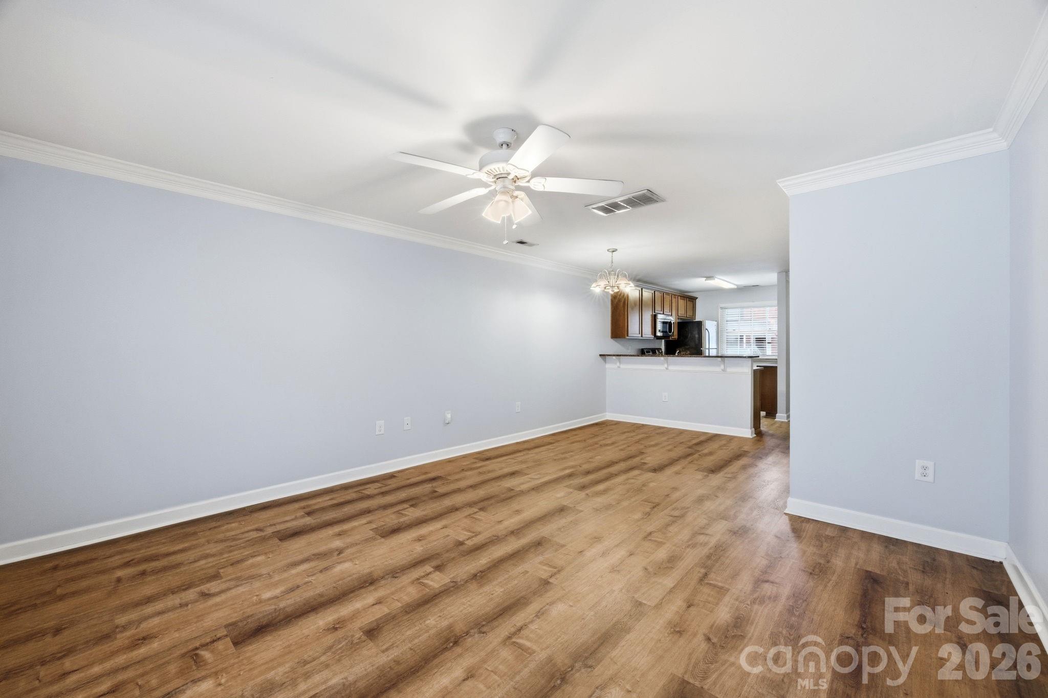 Williamsburg on Commonwealth - Residential