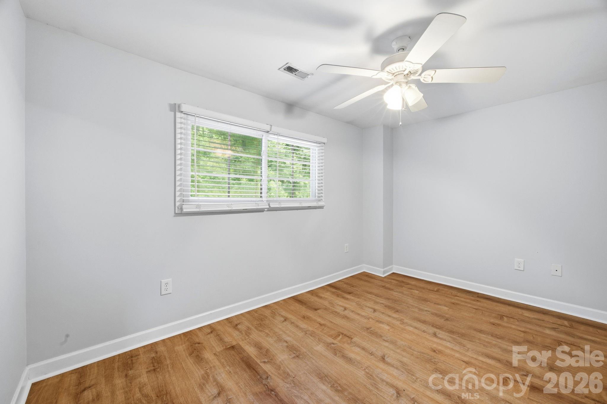 Williamsburg on Commonwealth - Residential