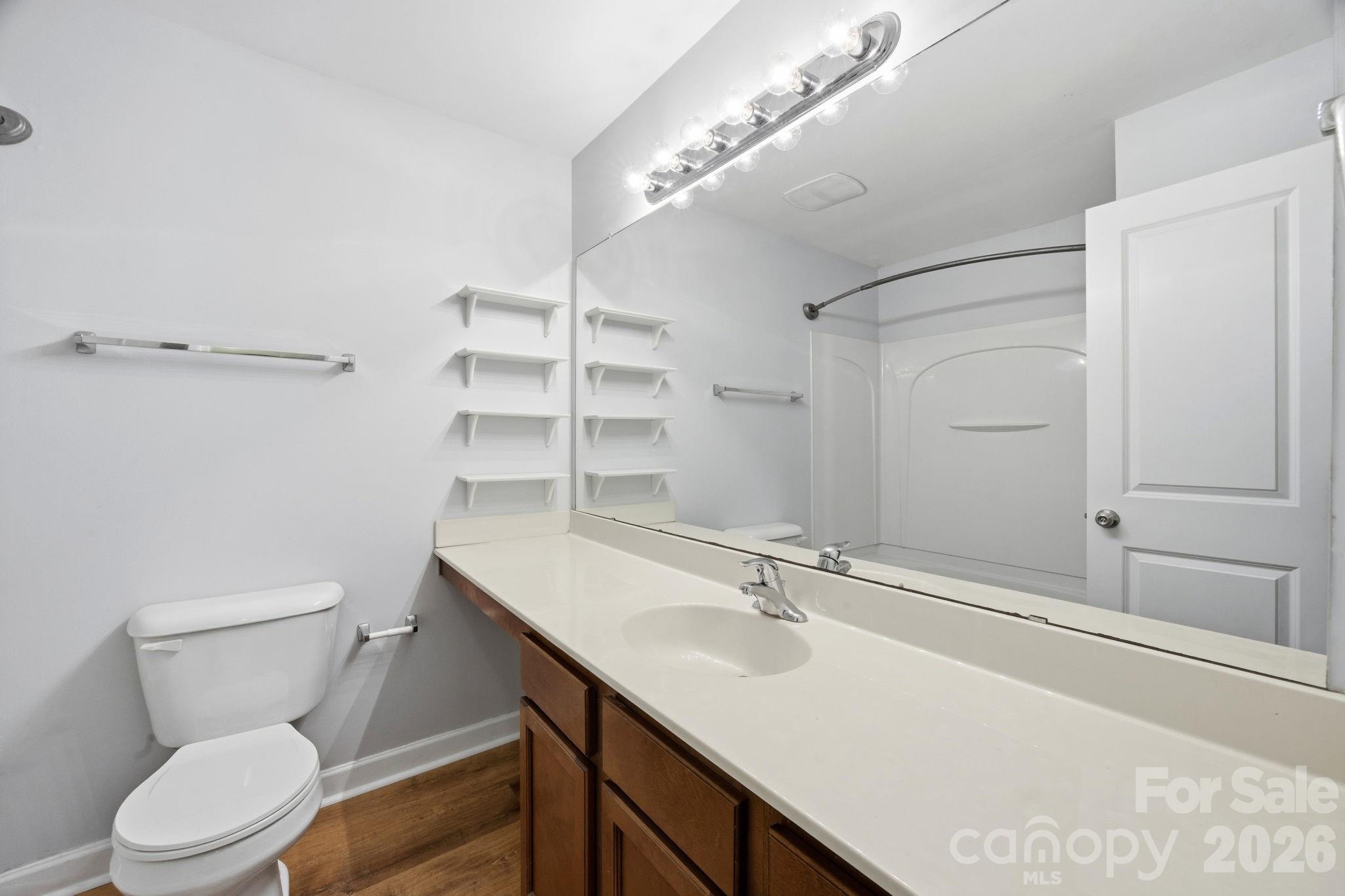 Williamsburg on Commonwealth - Residential