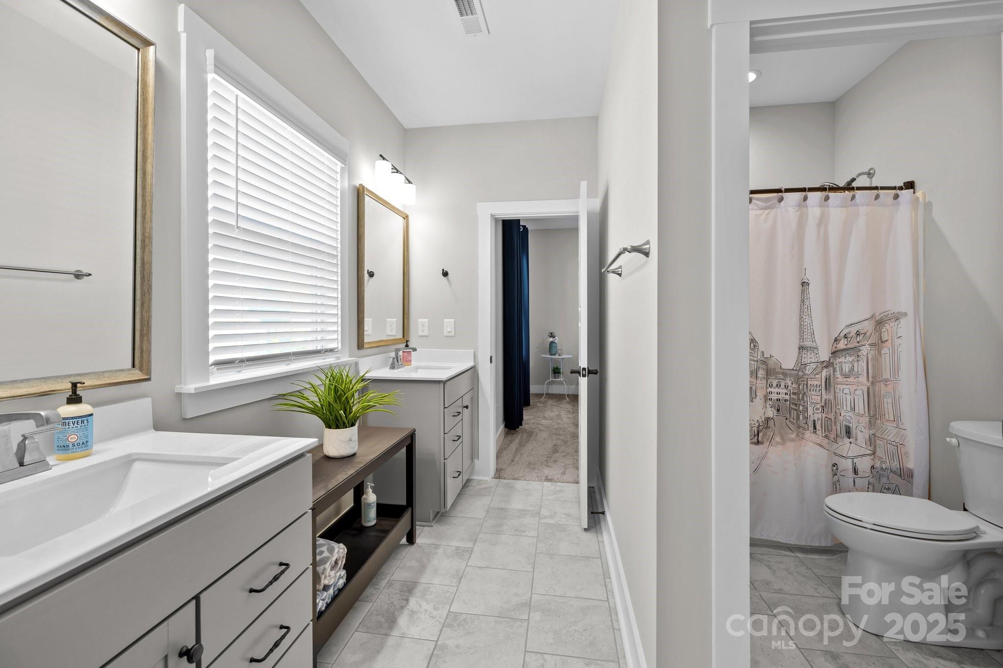 Paddlers Cove - Residential