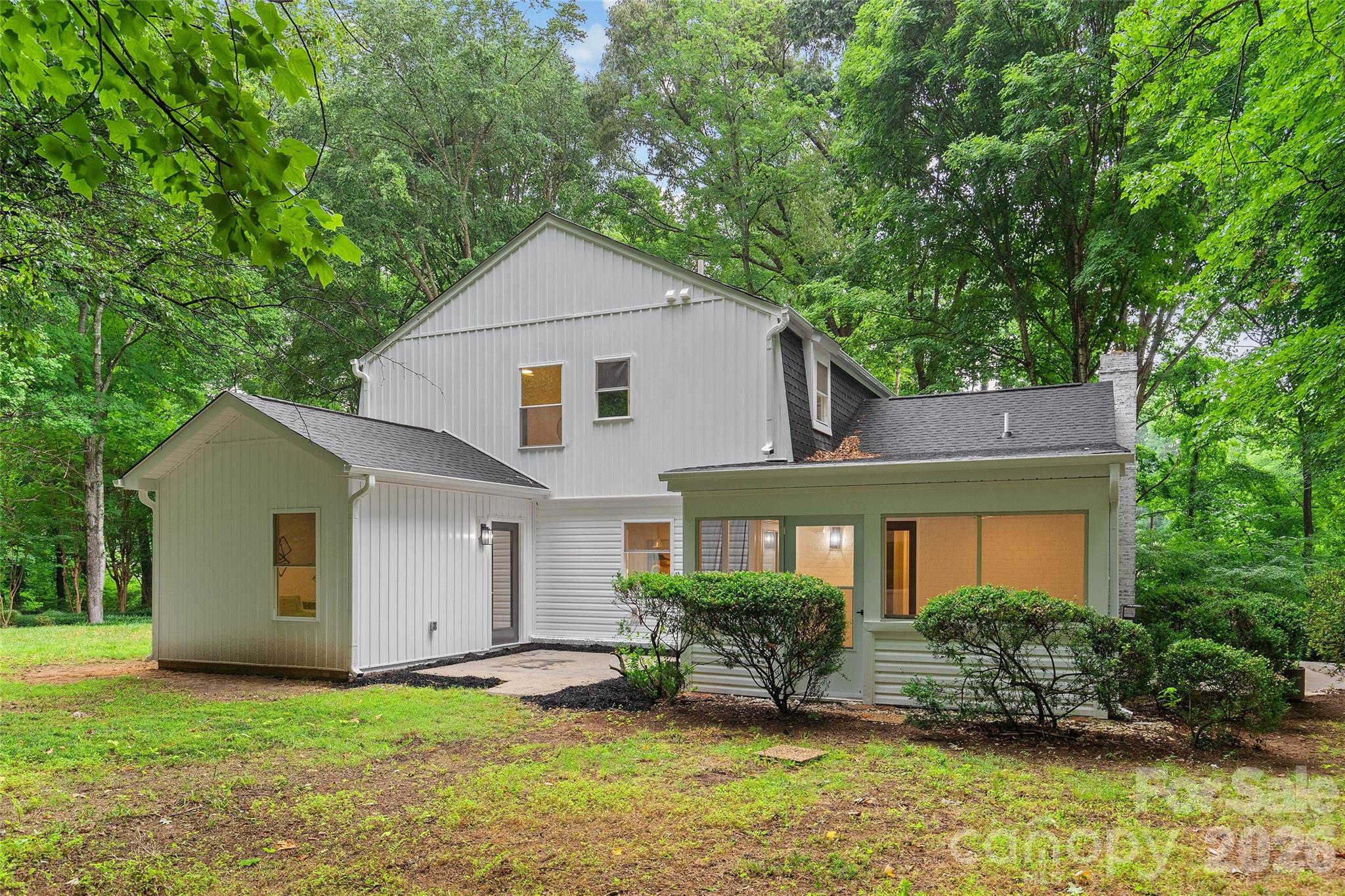 Sardis Forest - Residential