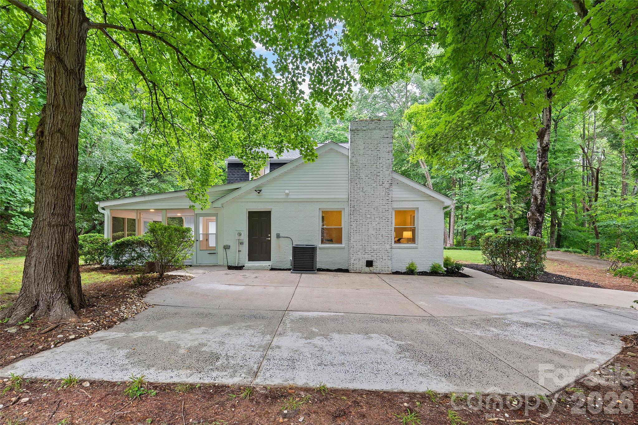 Sardis Forest - Residential