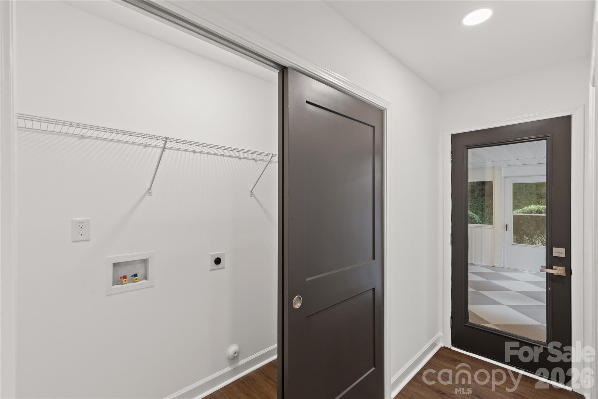 Sardis Forest - Residential