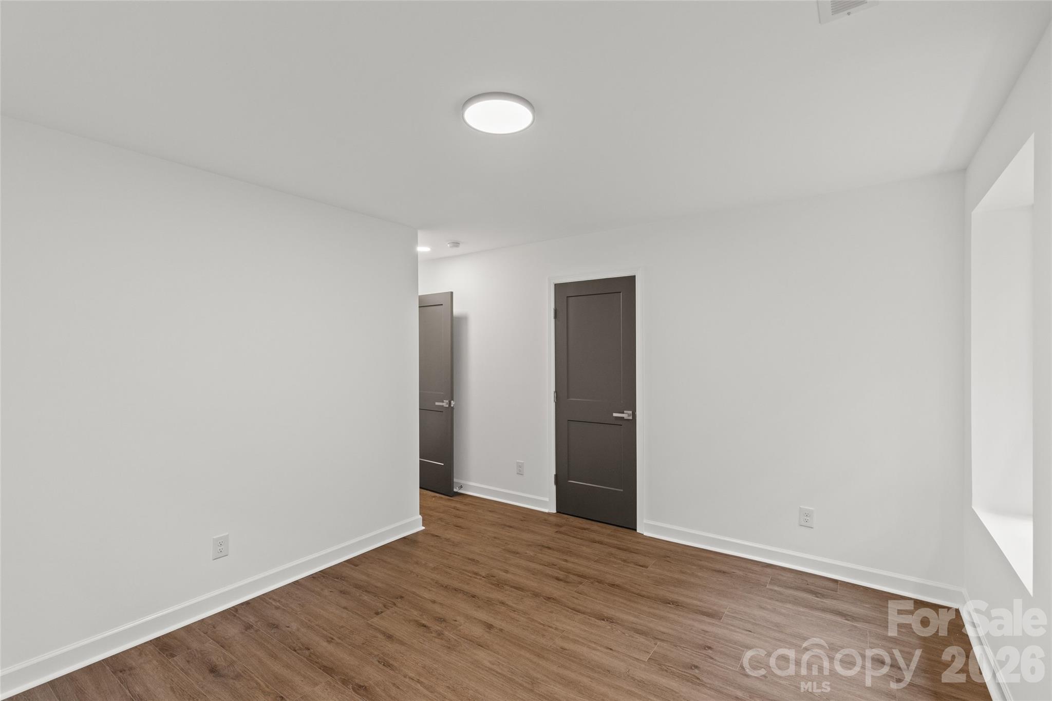 Sardis Forest - Residential