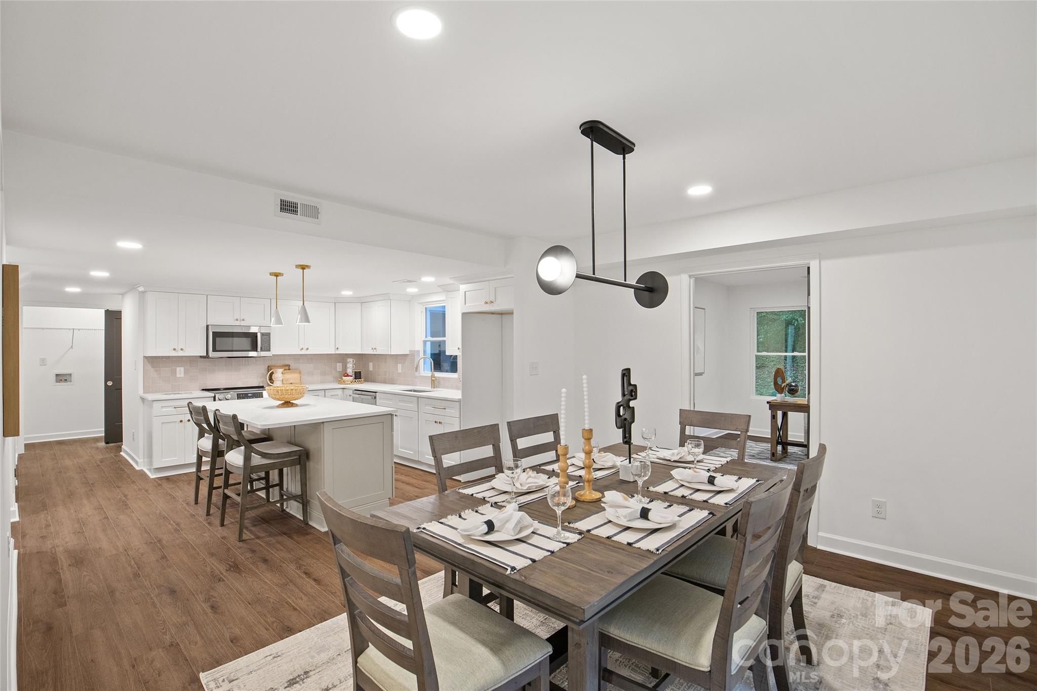 Sardis Forest - Residential