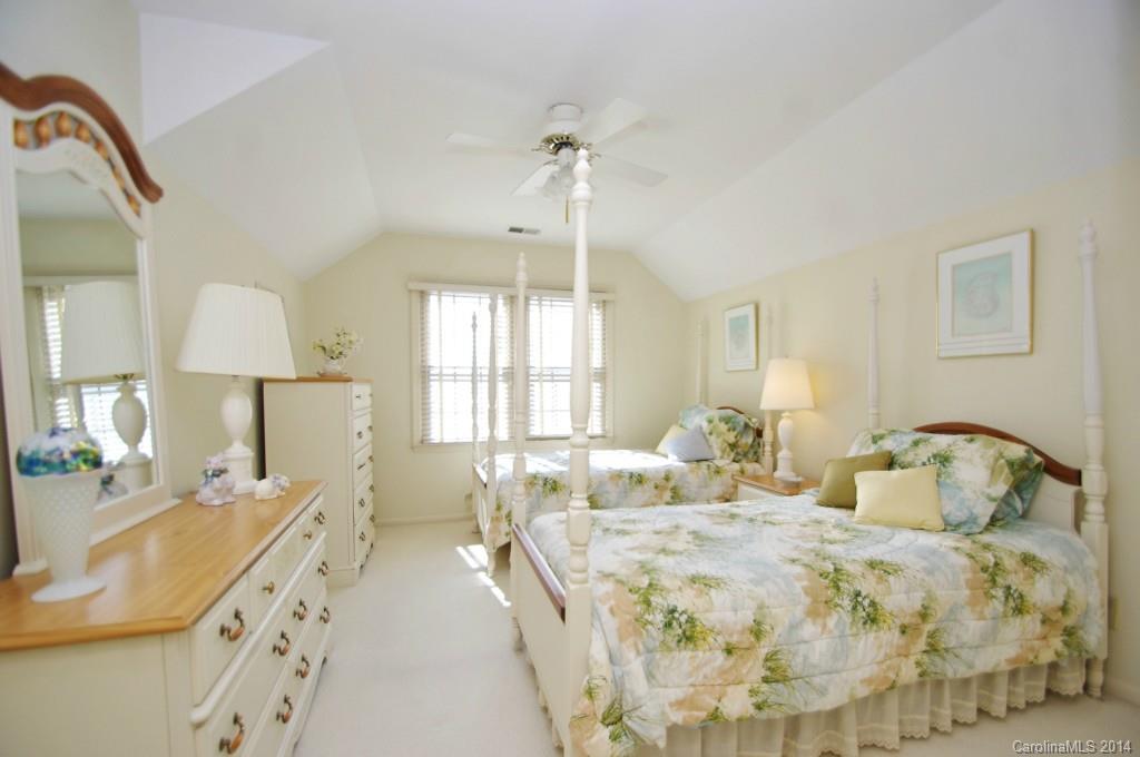 Beverly Woods - Residential