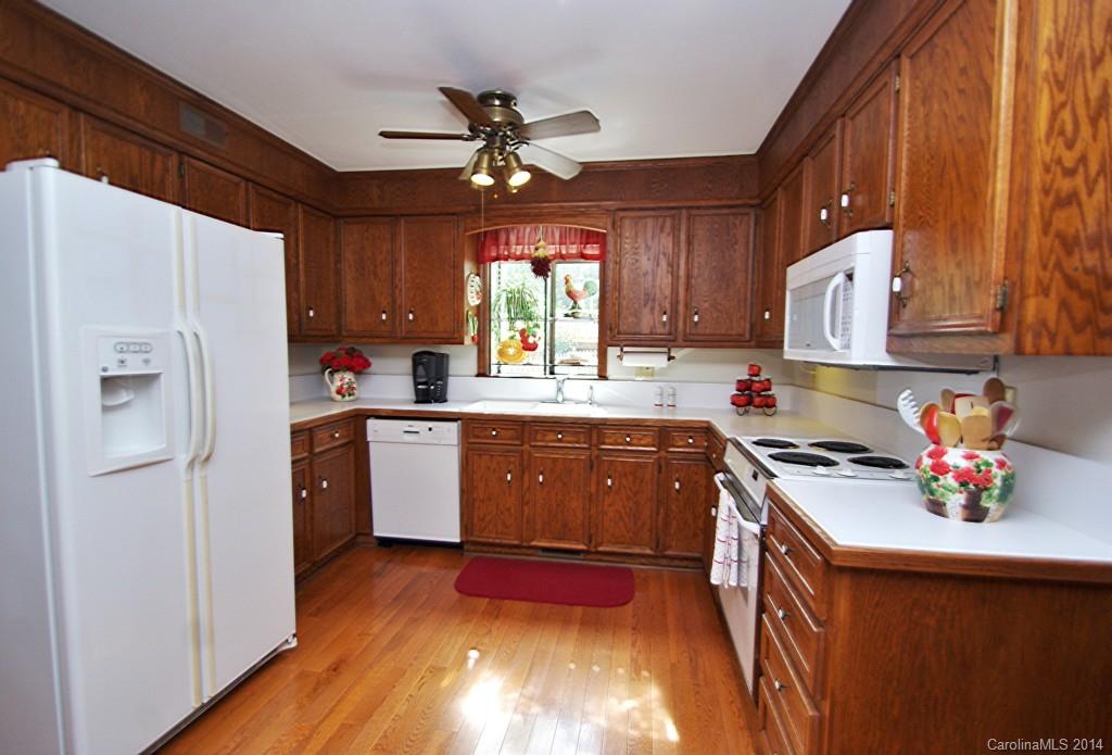 Beverly Woods - Residential