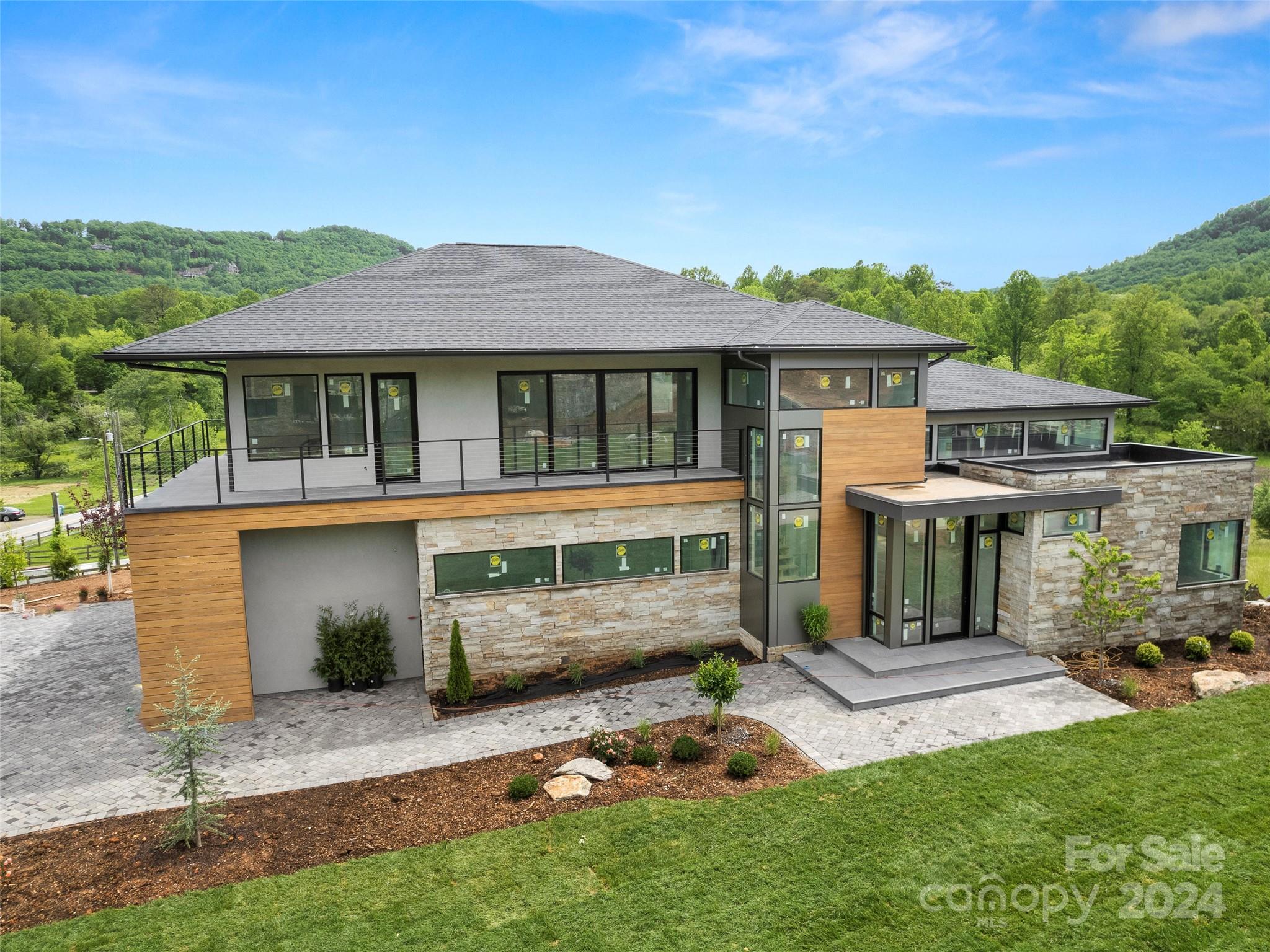 The Cliffs at Walnut Cove - Residential