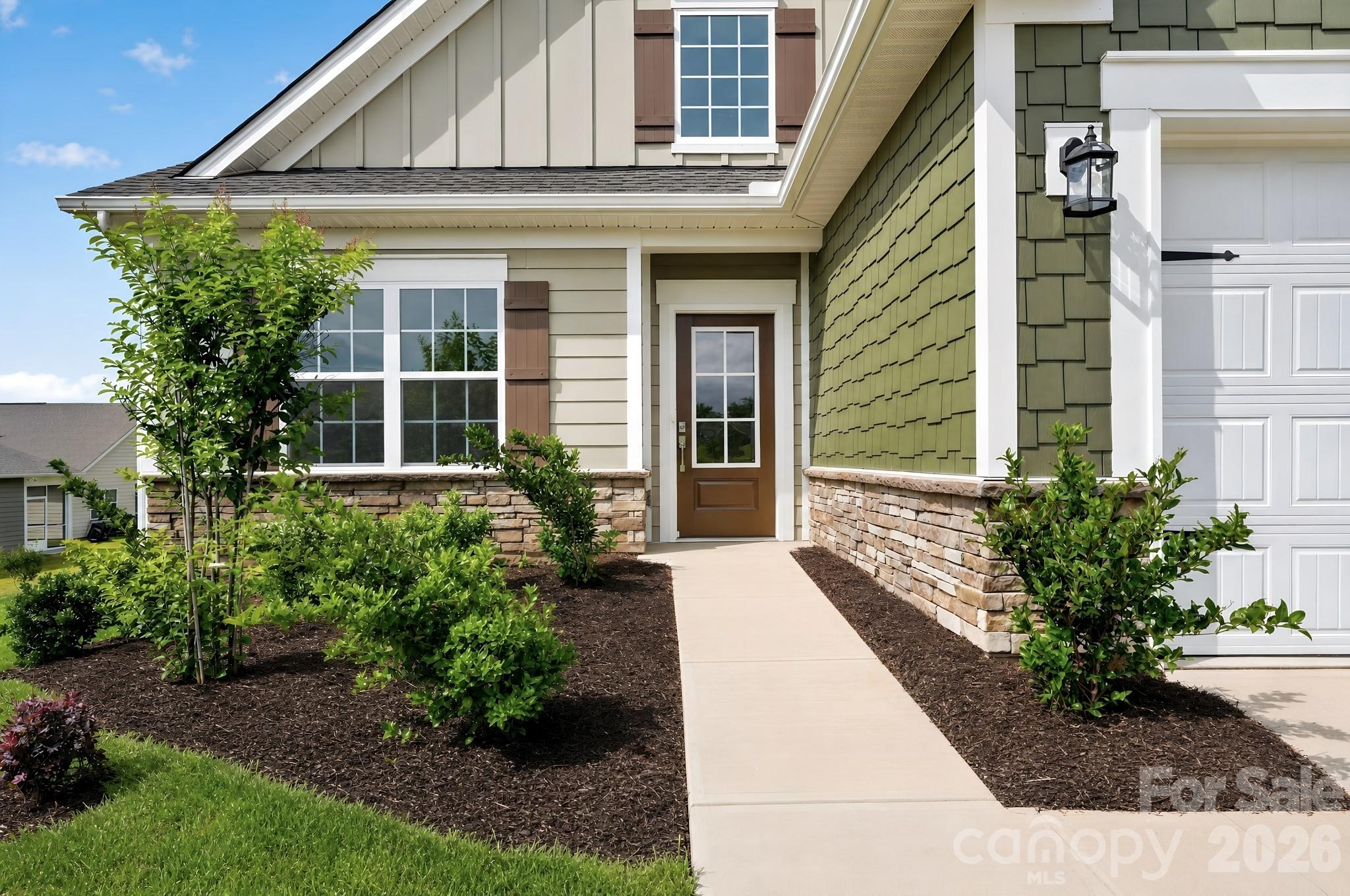Roselyn - Residential