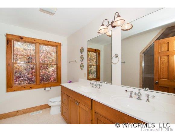 Lake Toxaway Estates - Residential